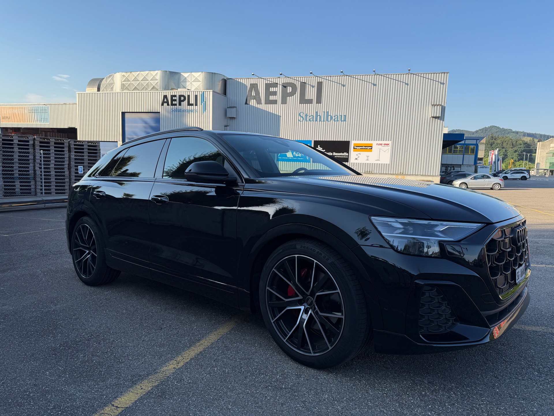 AUDI Q8 3.0 50 TDI quattro T-Tronic black edition-image-0