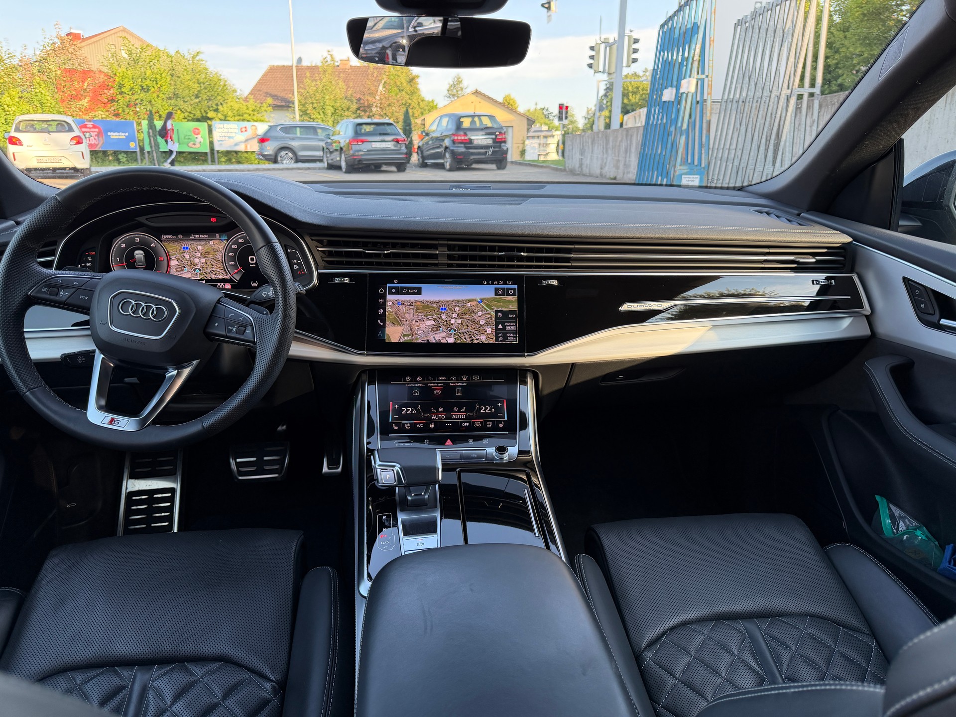 AUDI Q8 3.0 50 TDI quattro T-Tronic black edition-image-3