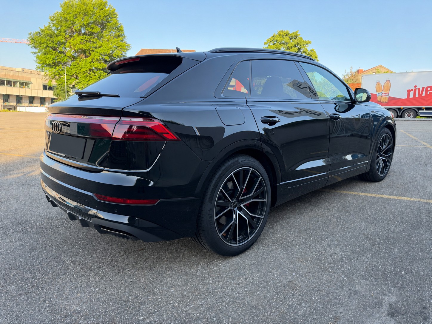 AUDI Q8 3.0 50 TDI quattro T-Tronic black edition-image-1