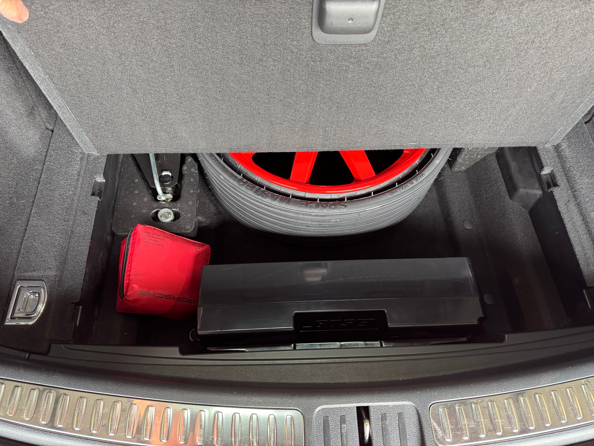 PORSCHE Macan S PDK-image-8