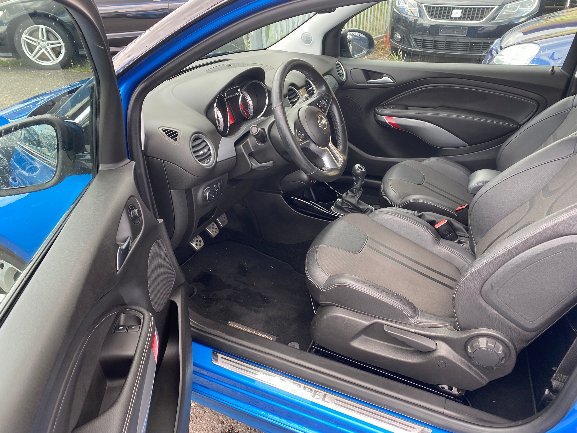 OPEL Adam 1.4 Turbo ROCKS S-image-6