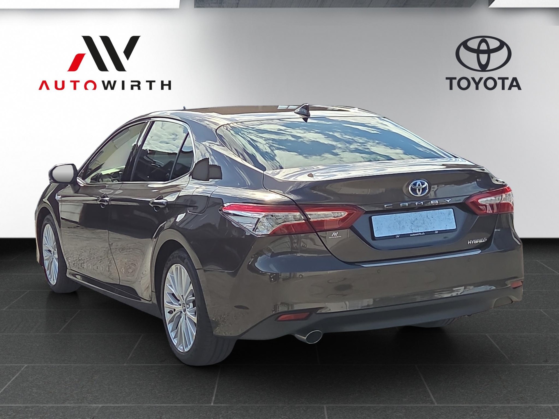 TOYOTA Camry 2.5 HSD Premium-image-6