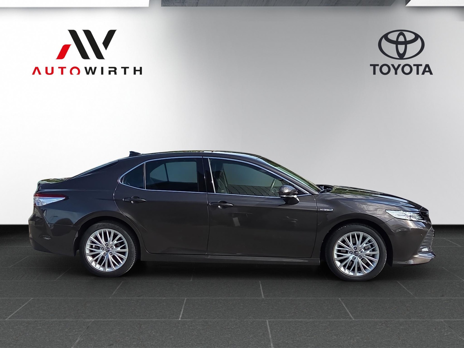 TOYOTA Camry 2.5 HSD Premium-image-3