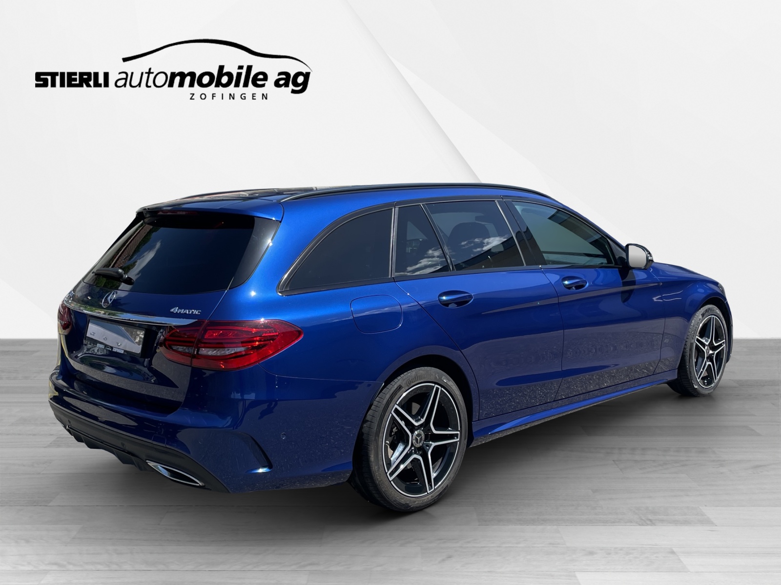 MERCEDES-BENZ C 220 d AMG Line 4matic Kombi-image-4