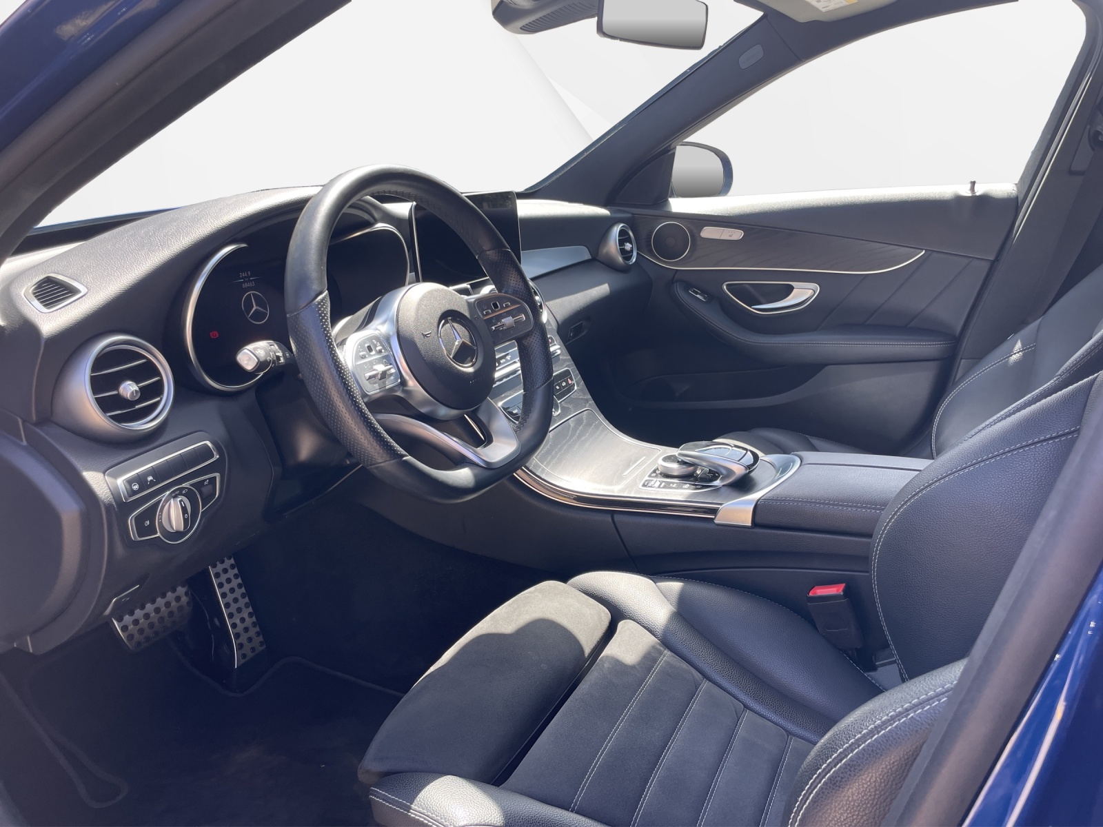 MERCEDES-BENZ C 220 d AMG Line 4matic Kombi-image-9