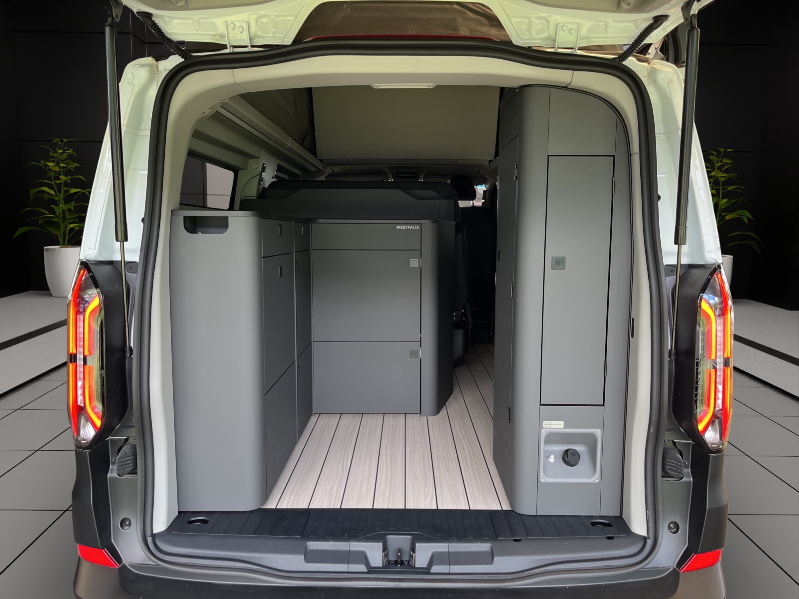FORD Ford 40 Jahre Edition Nugget Active AWD L2 2.0 EcoBlue 170PS WESTFALIA-image-5
