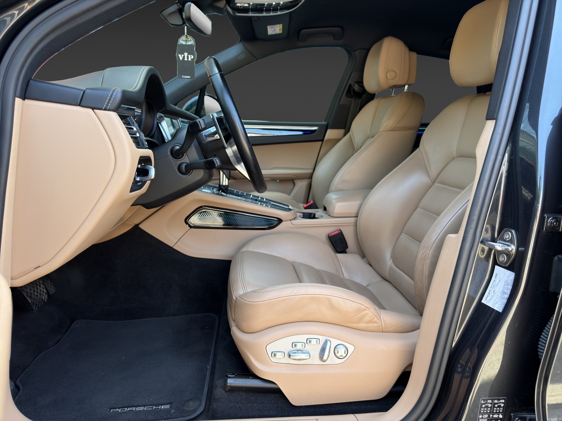 PORSCHE Macan PDK-image-8