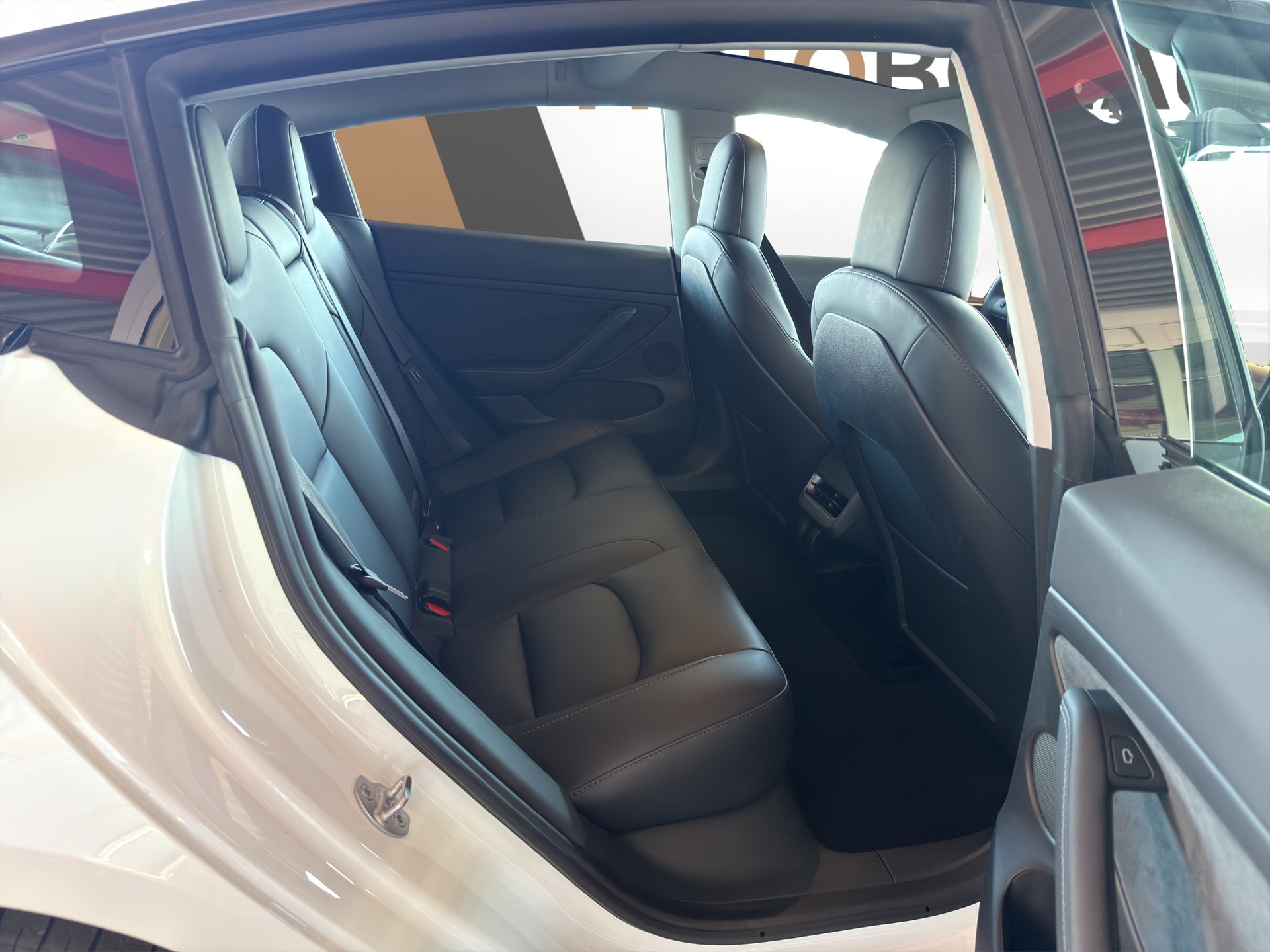 TESLA Model 3 Performance Dual Motor AWD Batterie 93.8%-image-15