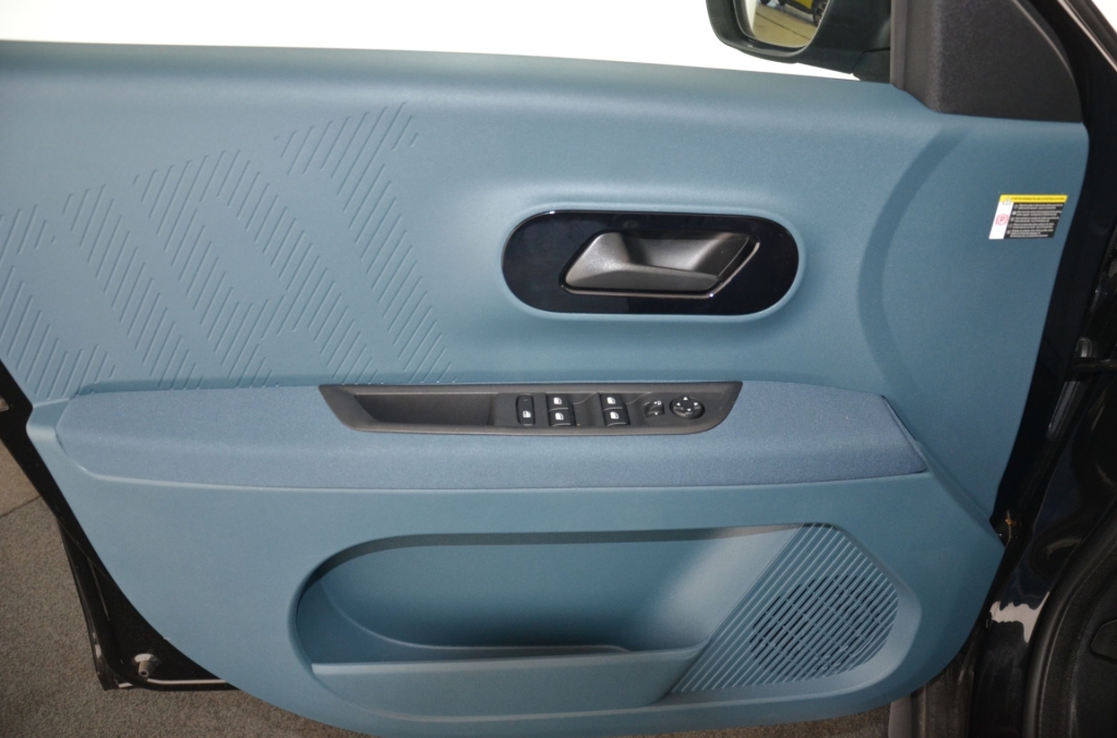 FIAT Grande Panda Elektro La Prima-image-22