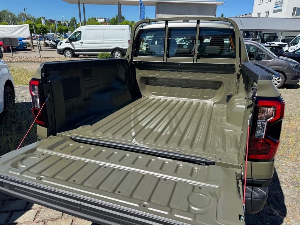 FORD Ranger XLT 3.0 Eco Blue e-4WD Automat-image-5