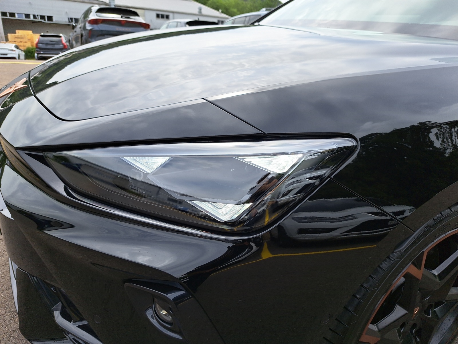 CUPRA Leon 2.0 TSI 300 VZ DSG-image-19