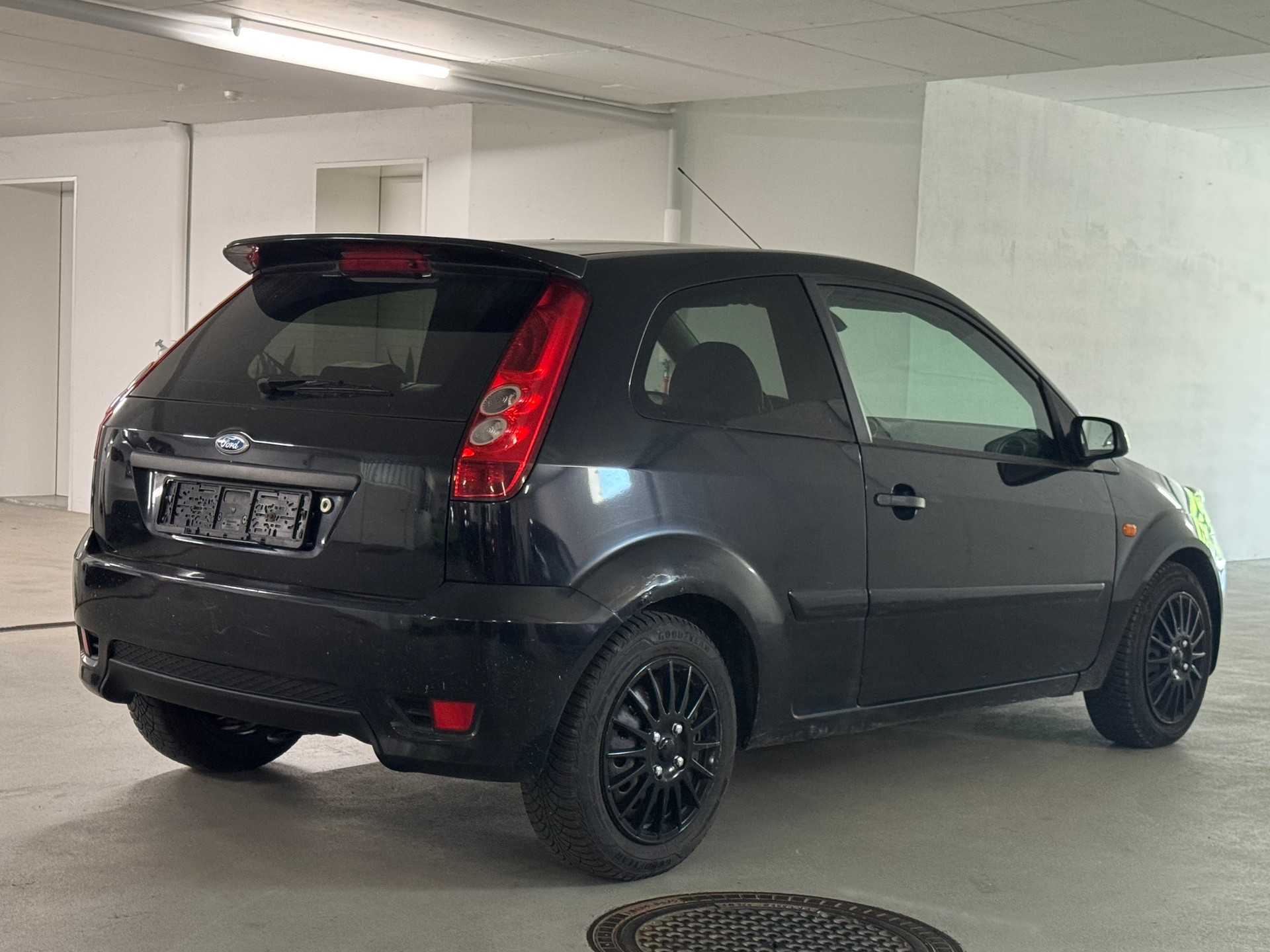 FORD Fiesta 1.6 TDCi Trend-image-6
