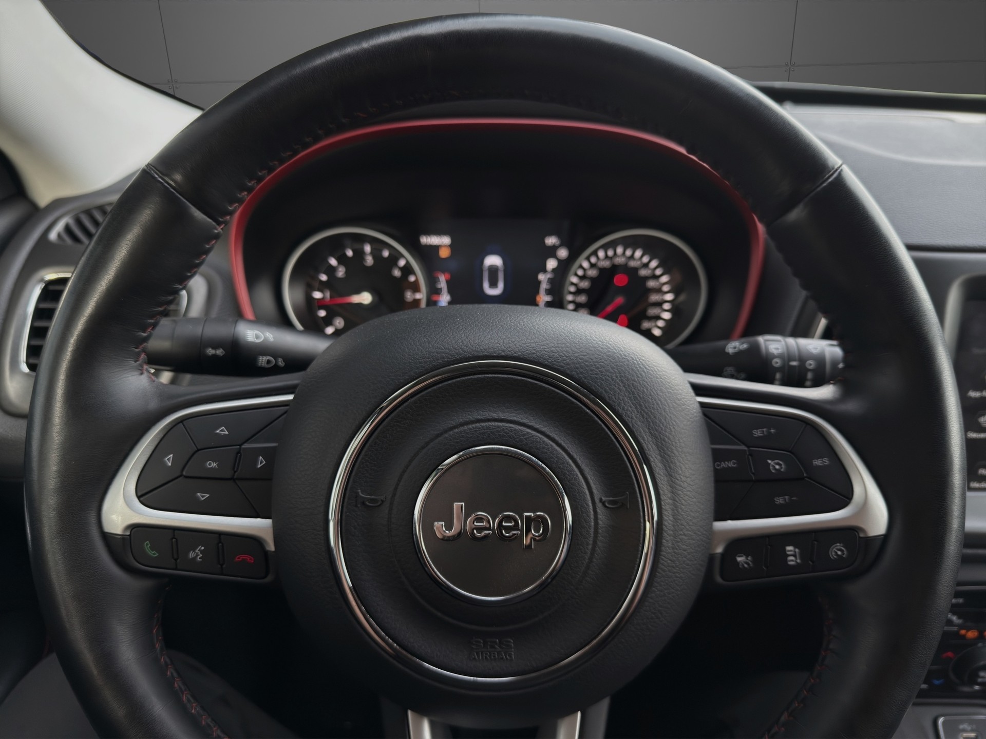 JEEP Compass 2.0CRD Trailhawk AWD 9ATX-image-12