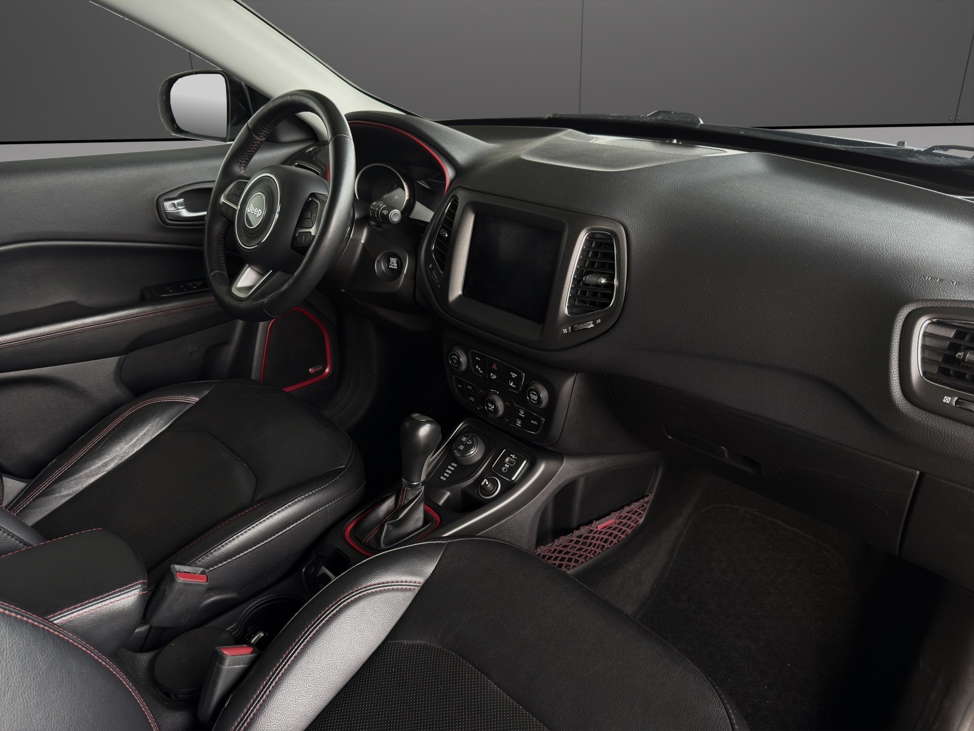 JEEP Compass 2.0CRD Trailhawk AWD 9ATX-image-9
