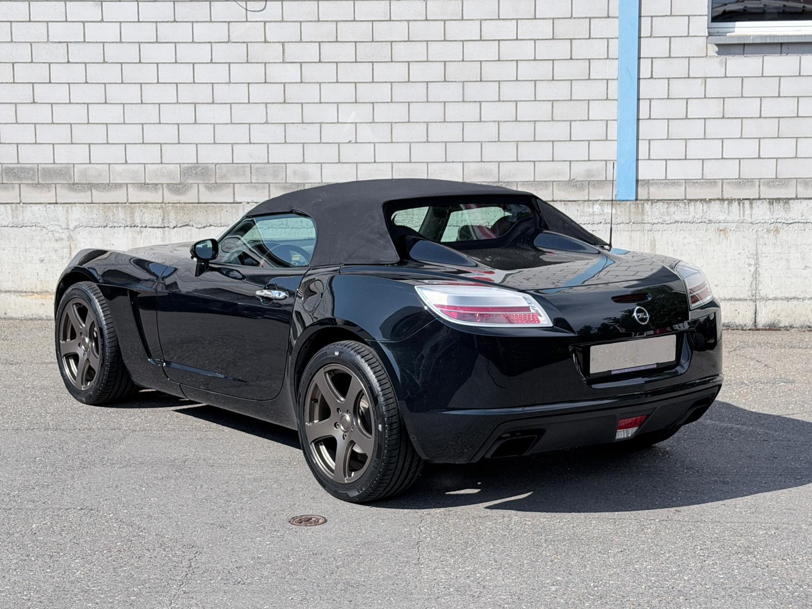 OPEL GT 2.0 16V Turbo-image-12