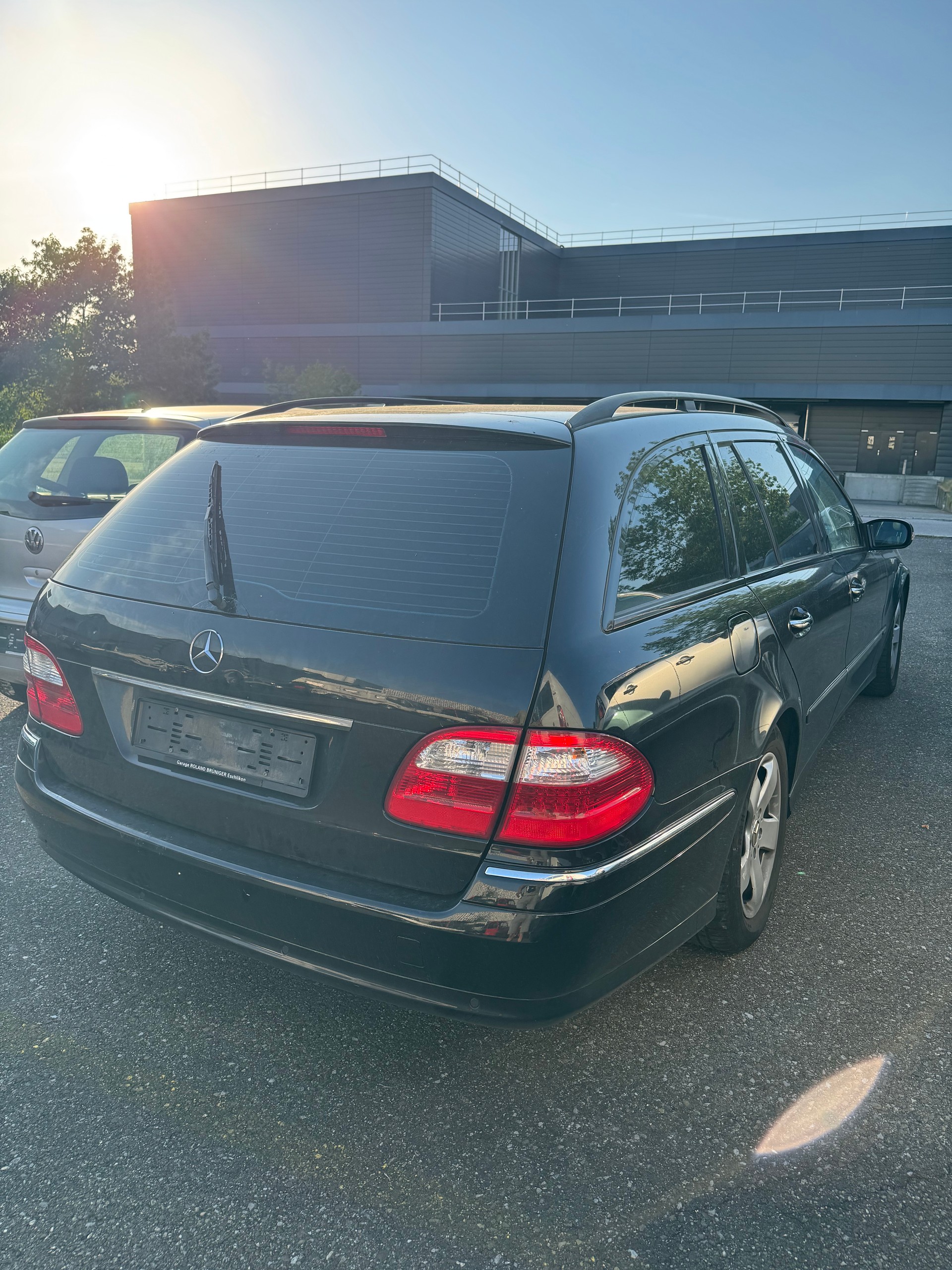 MERCEDES-BENZ E 220 CDI Elégance-image-5