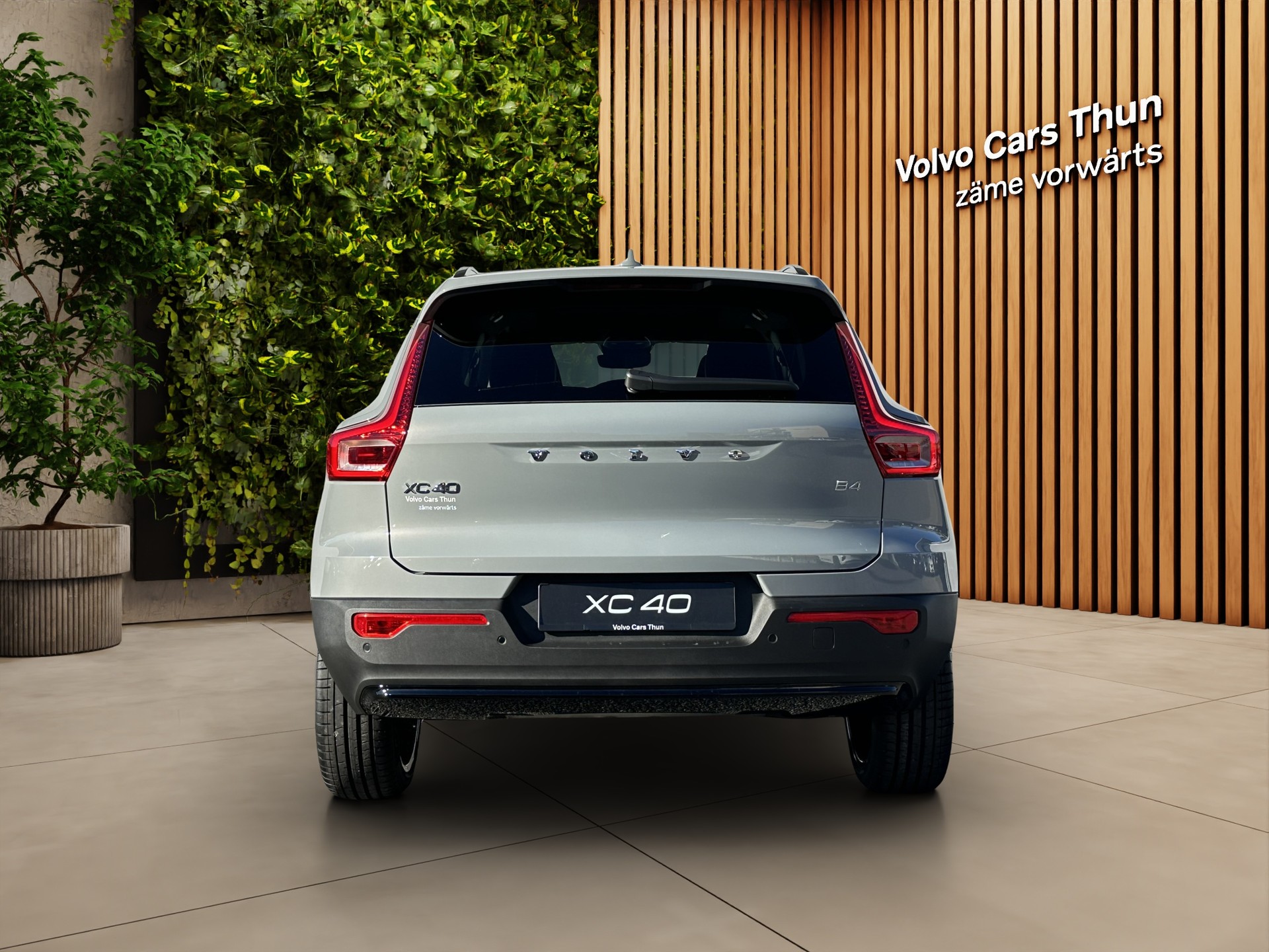 VOLVO XC40 2.0 B4 MH Ultra Dark-image-6