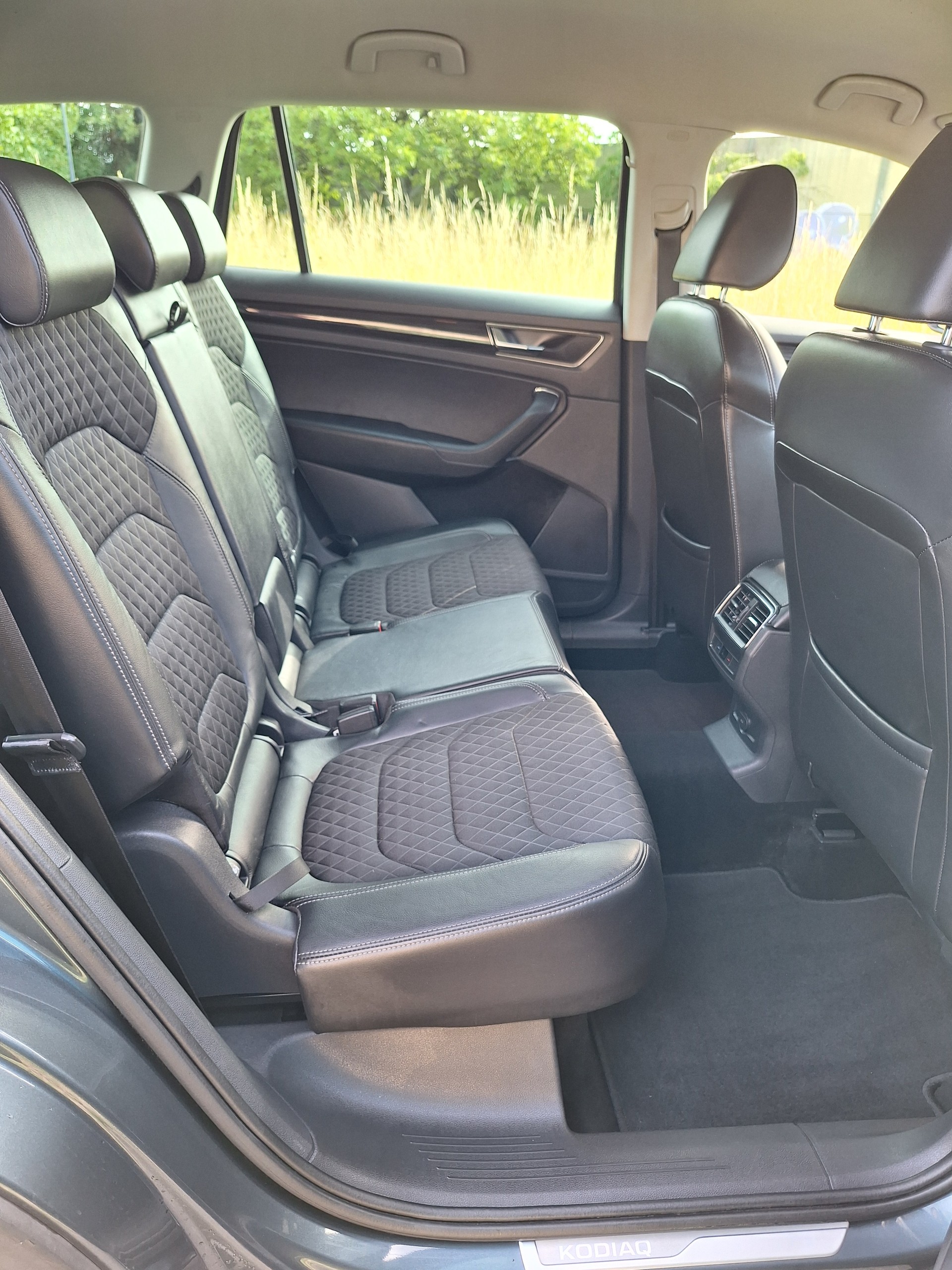 SKODA Kodiaq 2.0 TDI CR Ambition 4x4 DSG-image-8