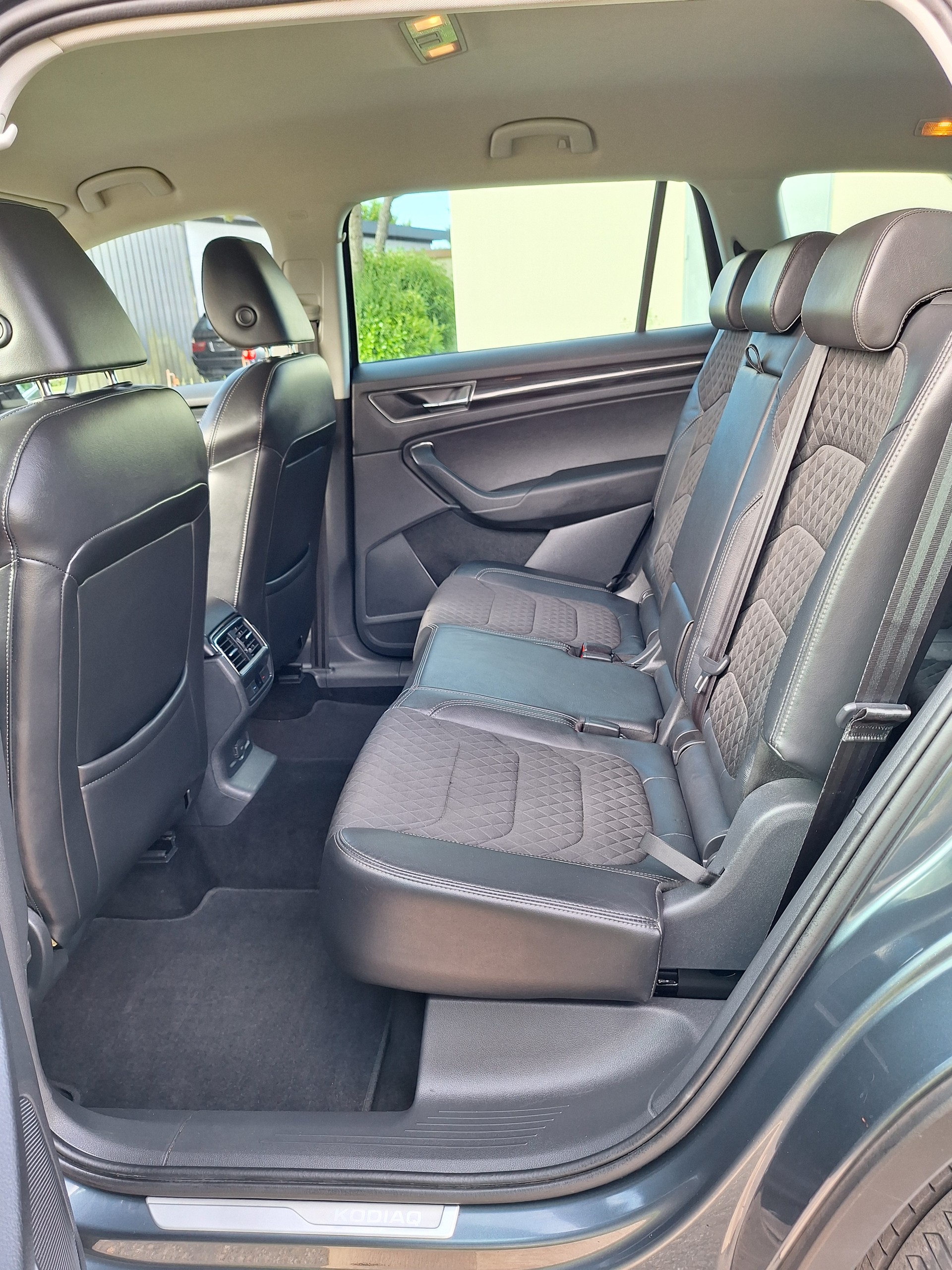SKODA Kodiaq 2.0 TDI CR Ambition 4x4 DSG-image-9