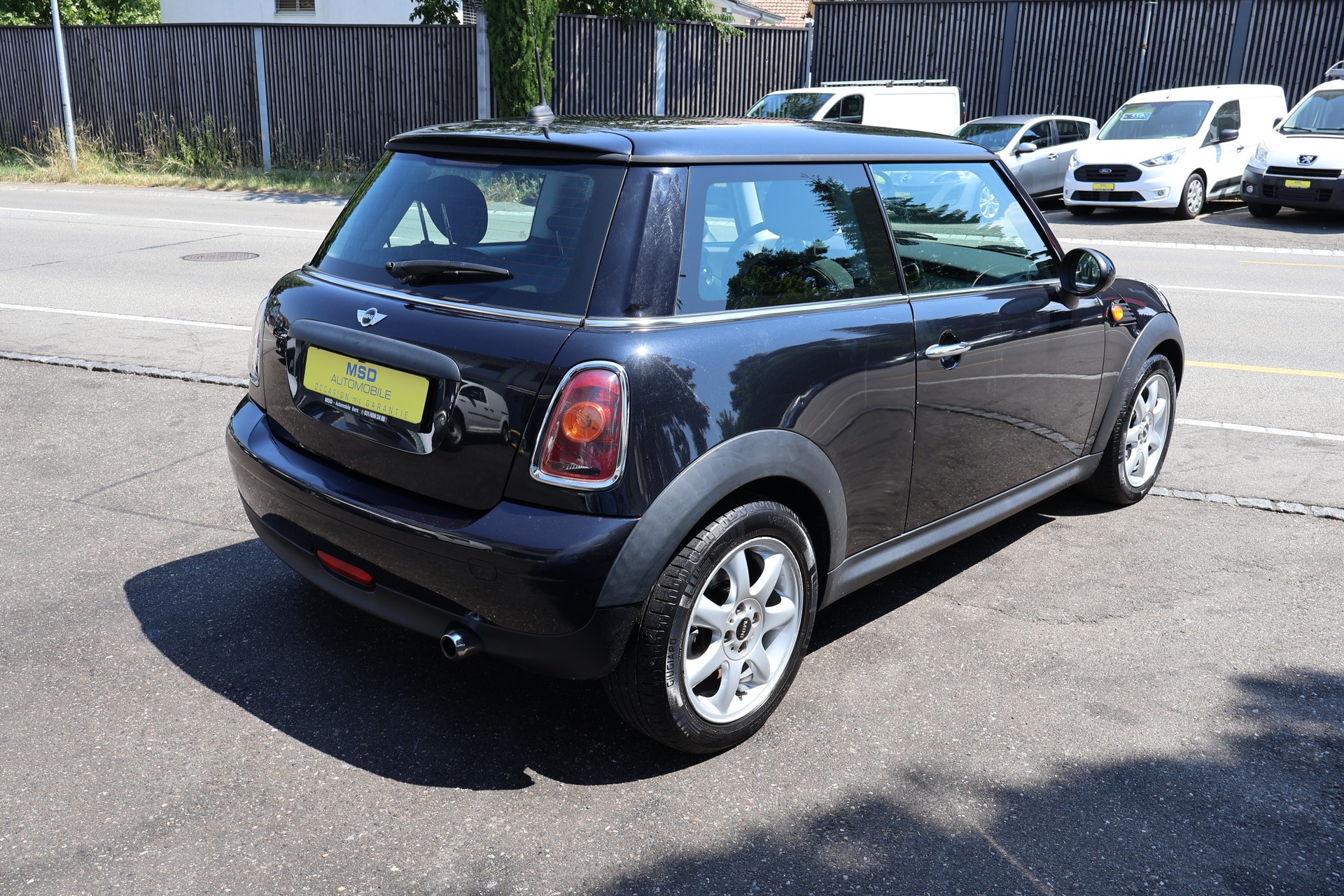 MINI One-image-4