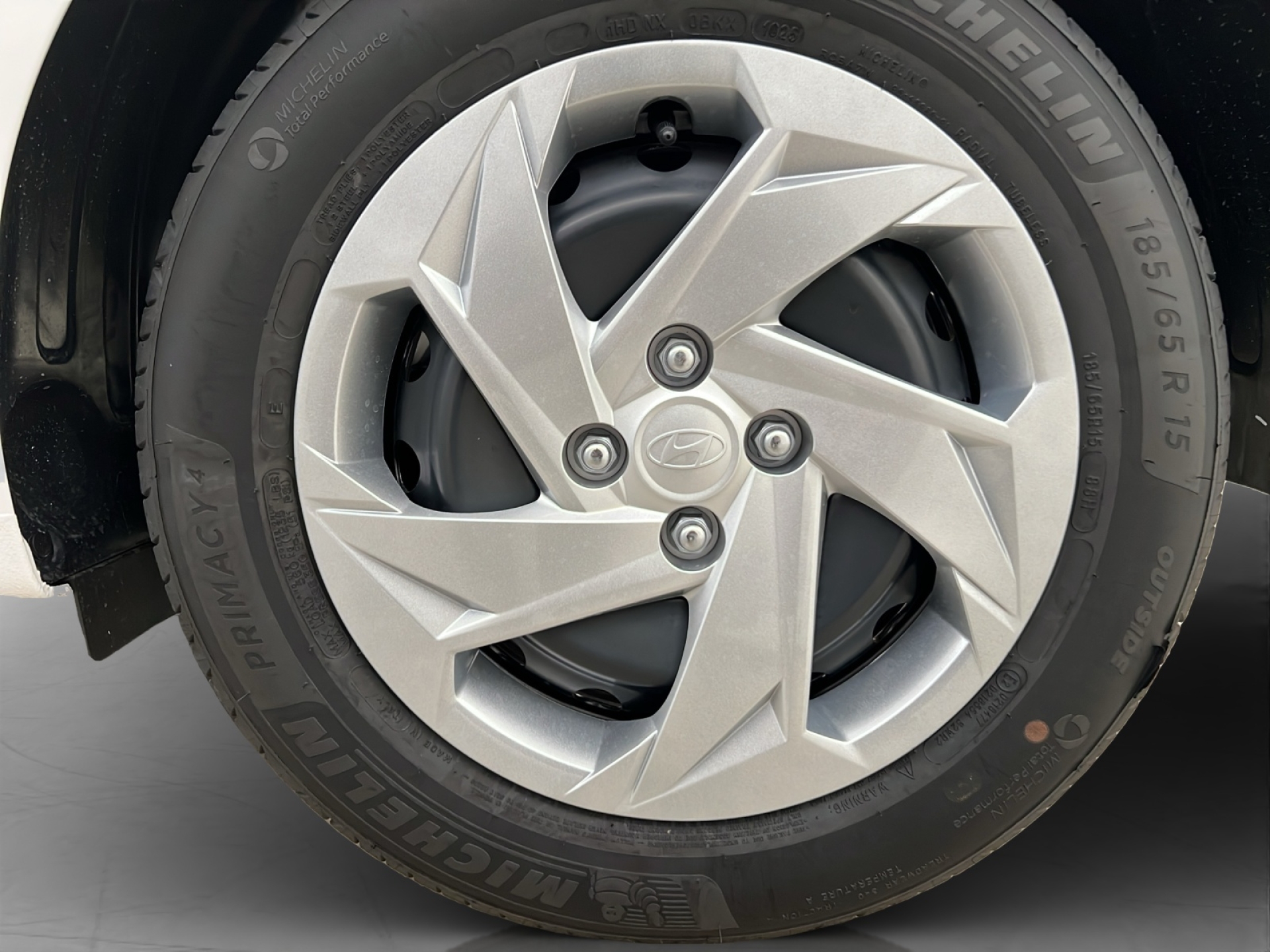 HYUNDAI i20 1.0 T-GDi Origo-image-9