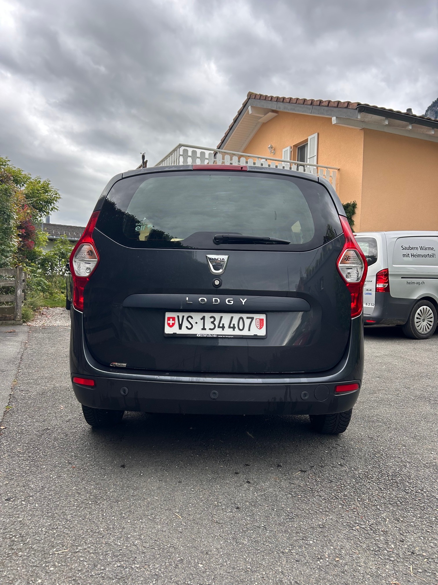 DACIA 1.2 TCe Ambiance S/S 5P-image-2