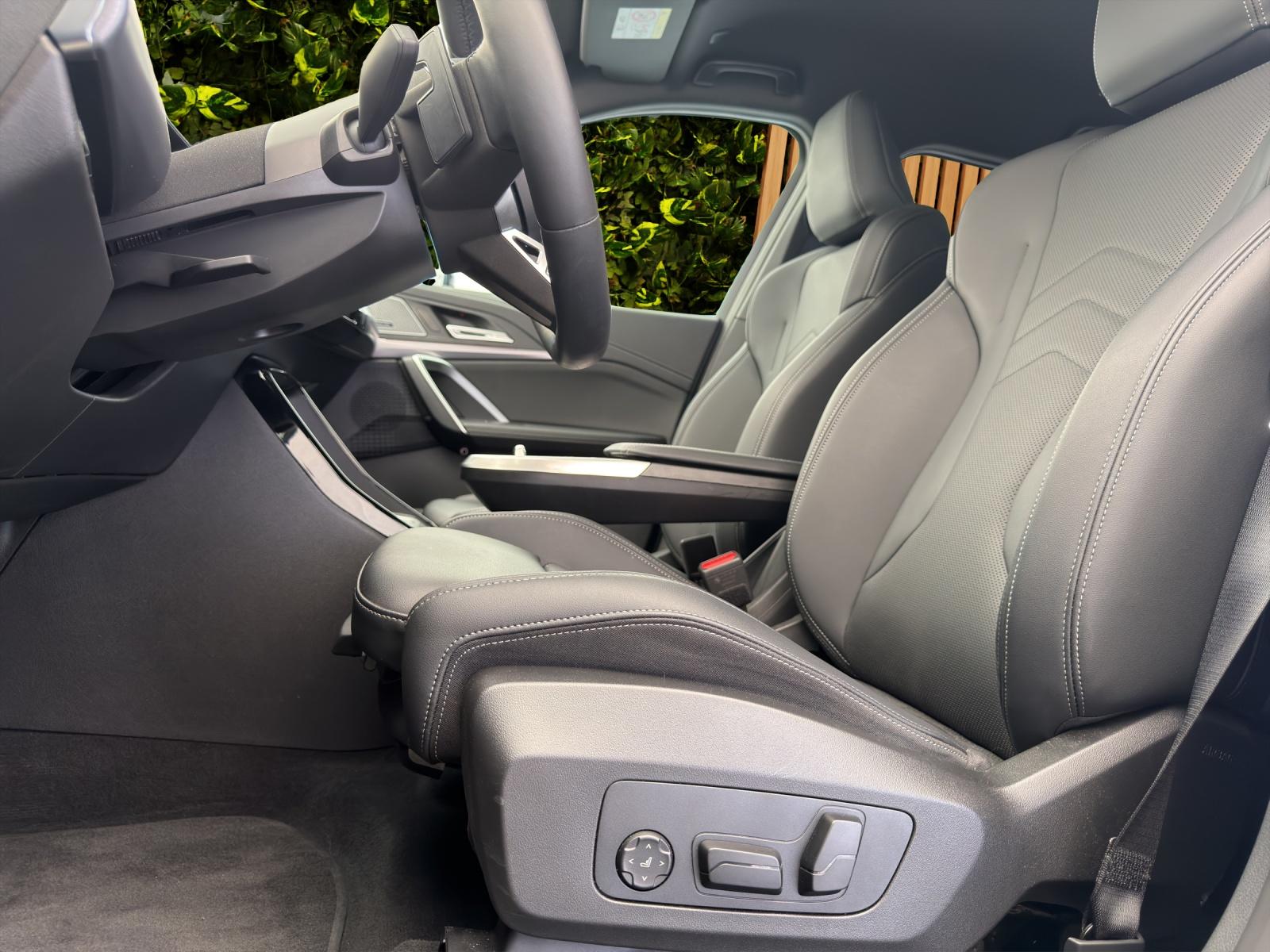 BMW X1 xDrive 30e M Sport (CH)-image-9