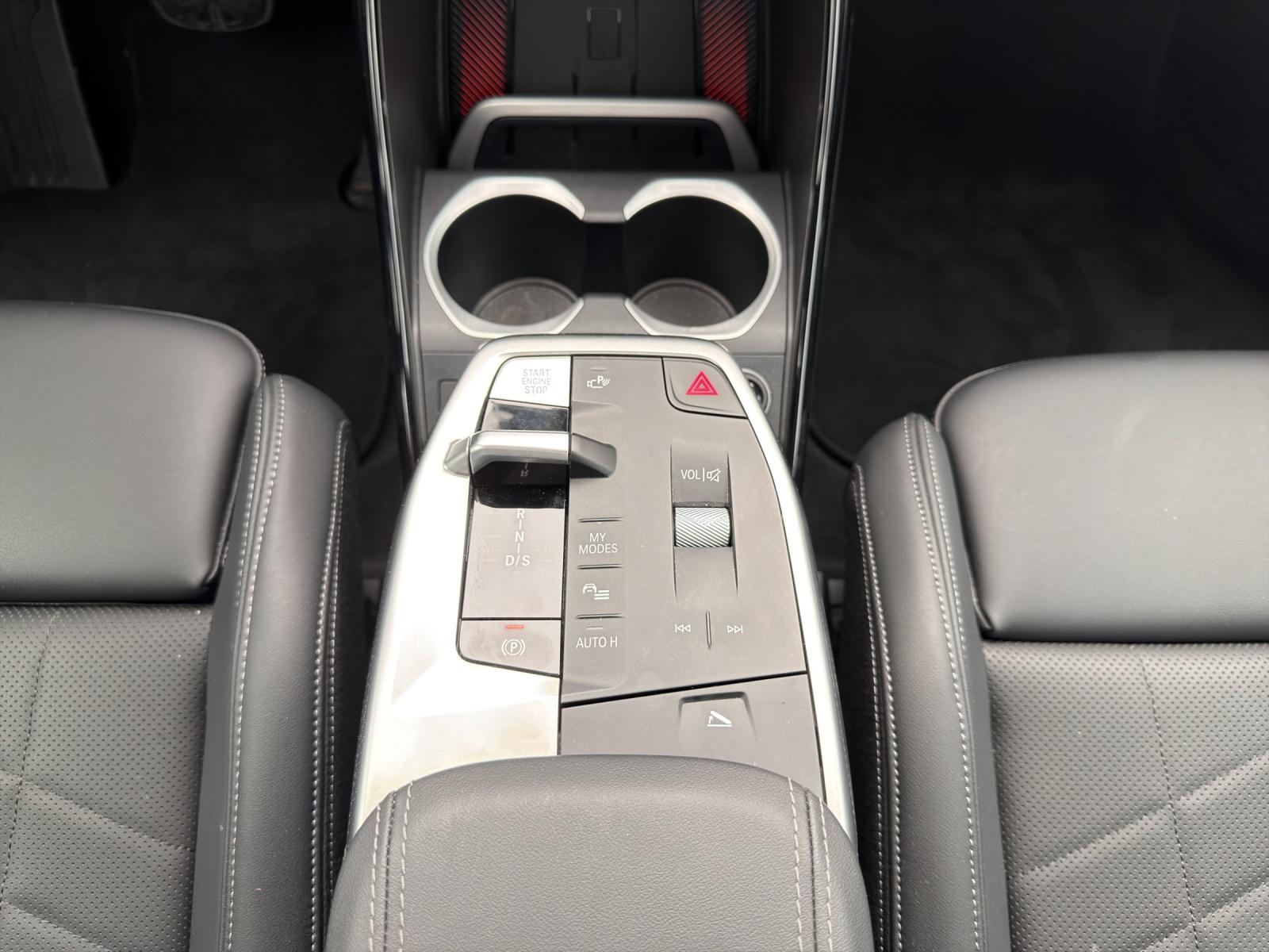 BMW X1 xDrive 30e M Sport (CH)-image-14