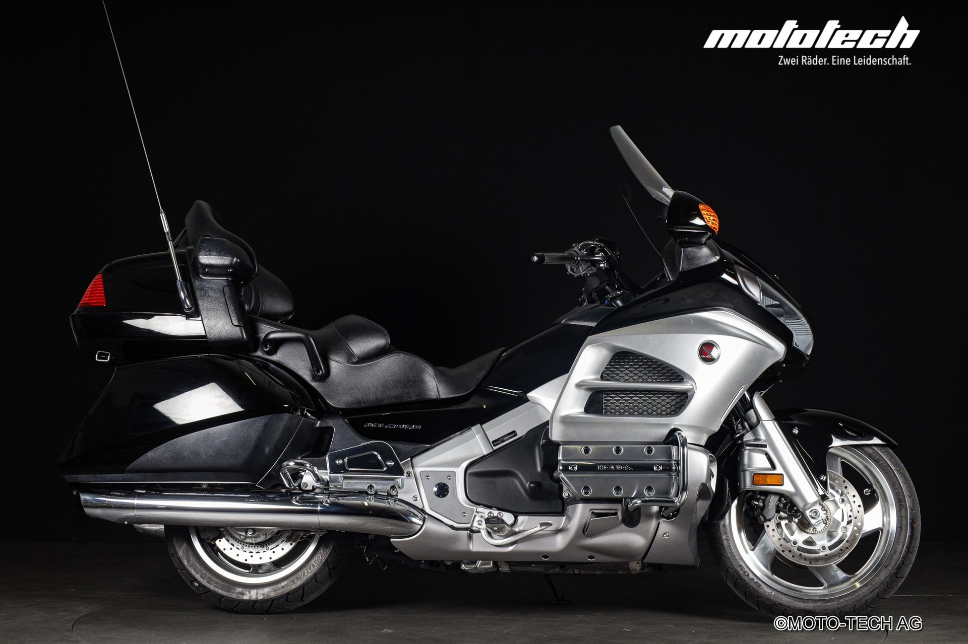 HONDA GL 1800 A Goldwing Airbag-showroom-element-1