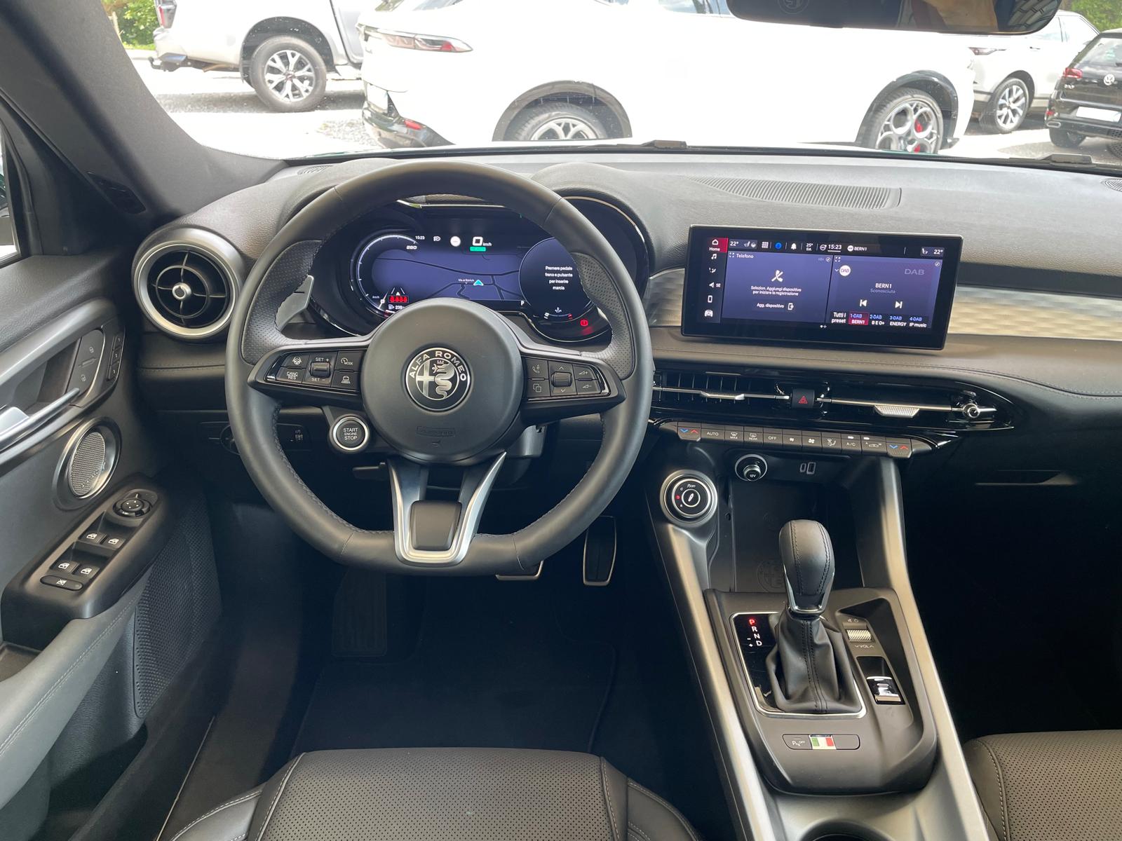 ALFA ROMEO Tonale 1.3 Plug-in-Hybrid Q4 Veloce Pack Premium-image-14
