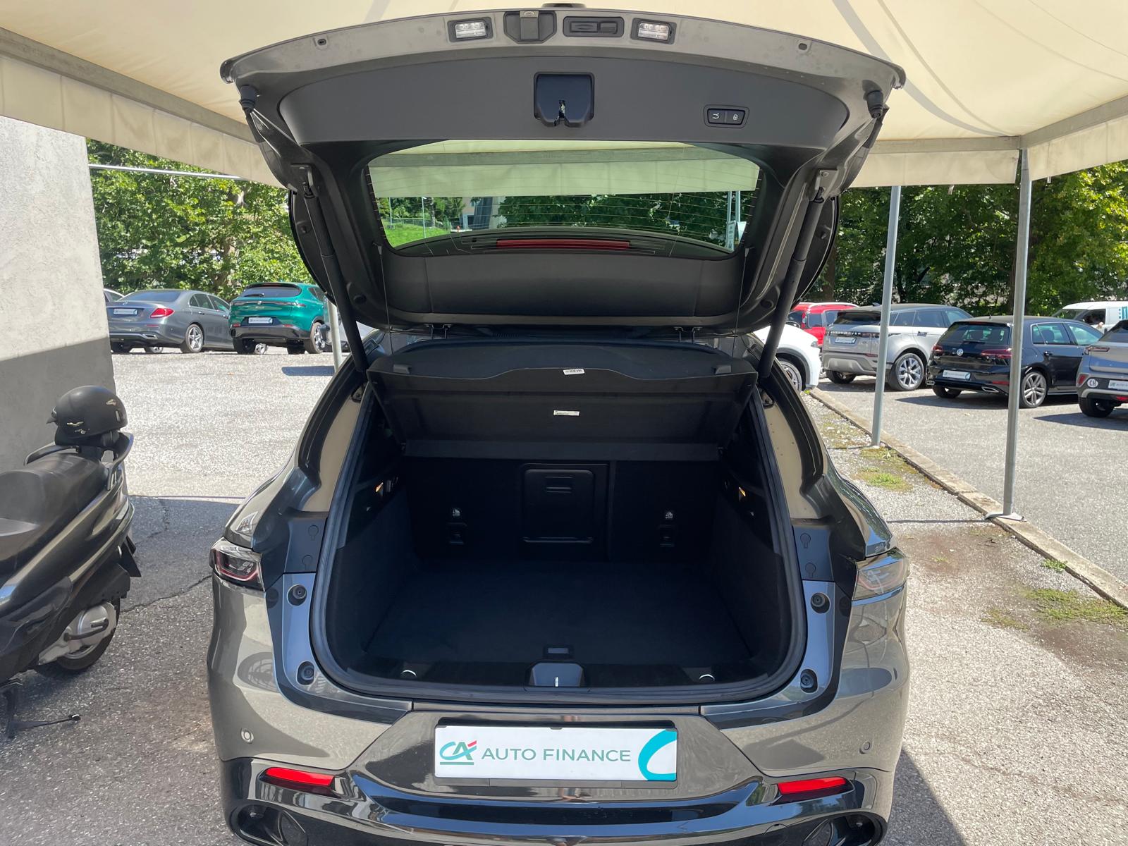 ALFA ROMEO Tonale 1.3 Plug-in-Hybrid Q4 Veloce Pack Premium-image-7