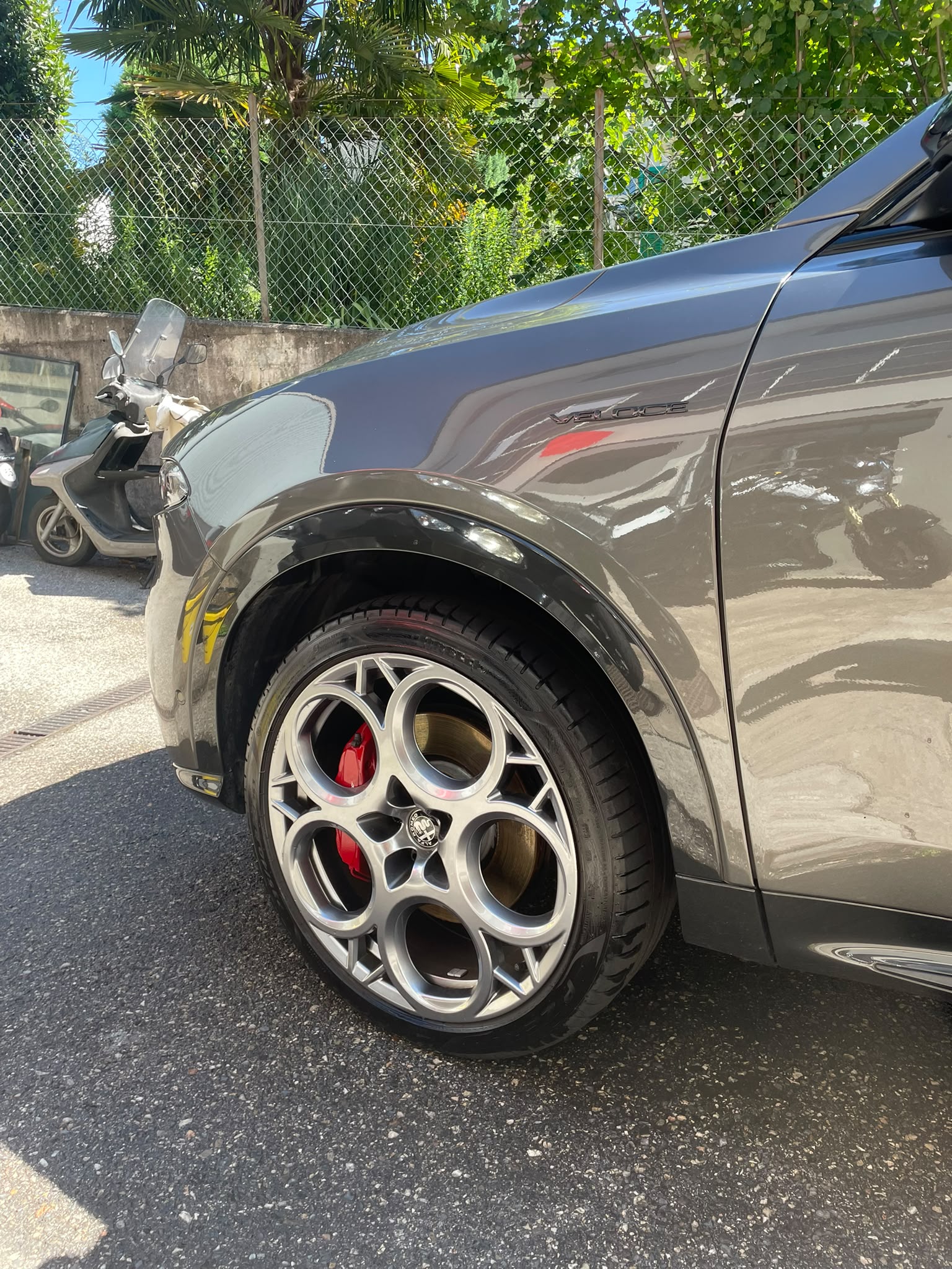 ALFA ROMEO Tonale 1.3 Plug-in-Hybrid Q4 Veloce Pack Premium-image-4