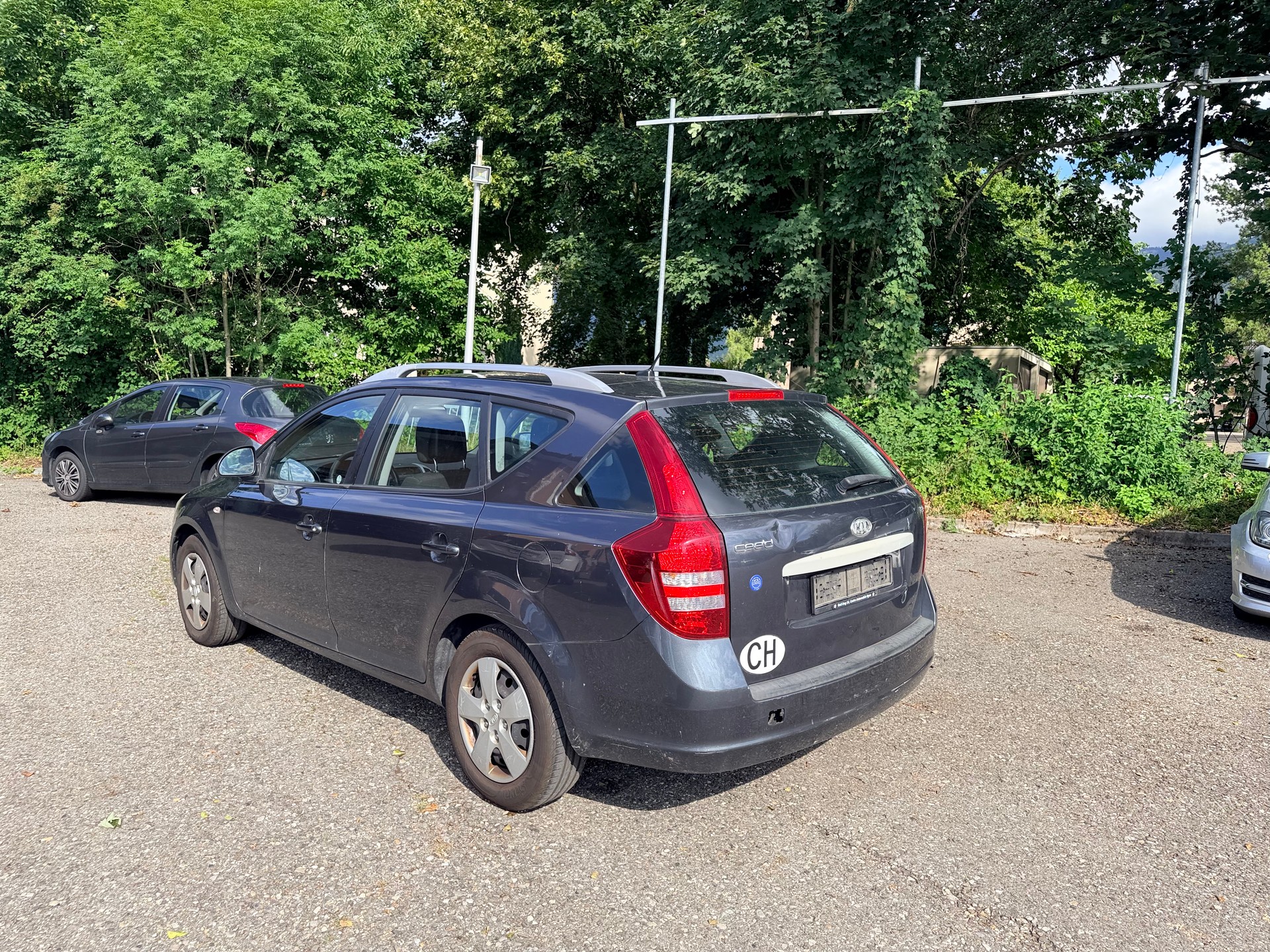 KIA Cee'd Sporty Wagon 1.4 16V Eco-image-8