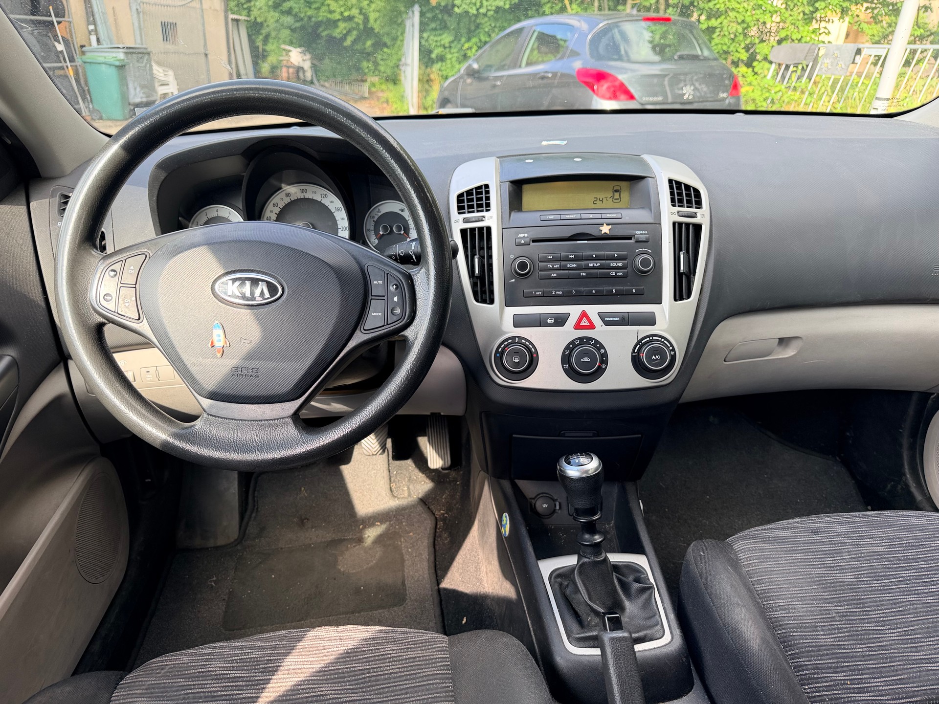 KIA Cee'd Sporty Wagon 1.4 16V Eco-image-11