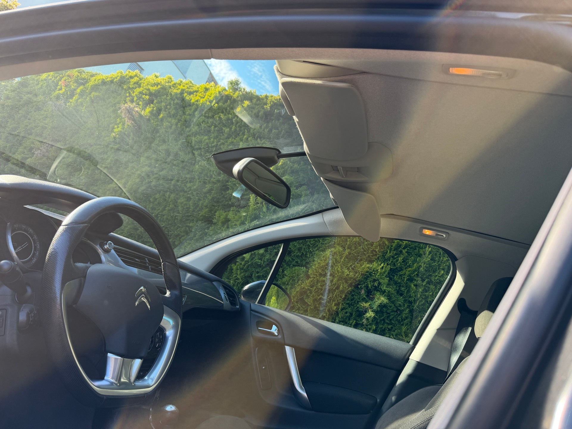 CITROEN C3 1.6i 16V Exclusive-image-12