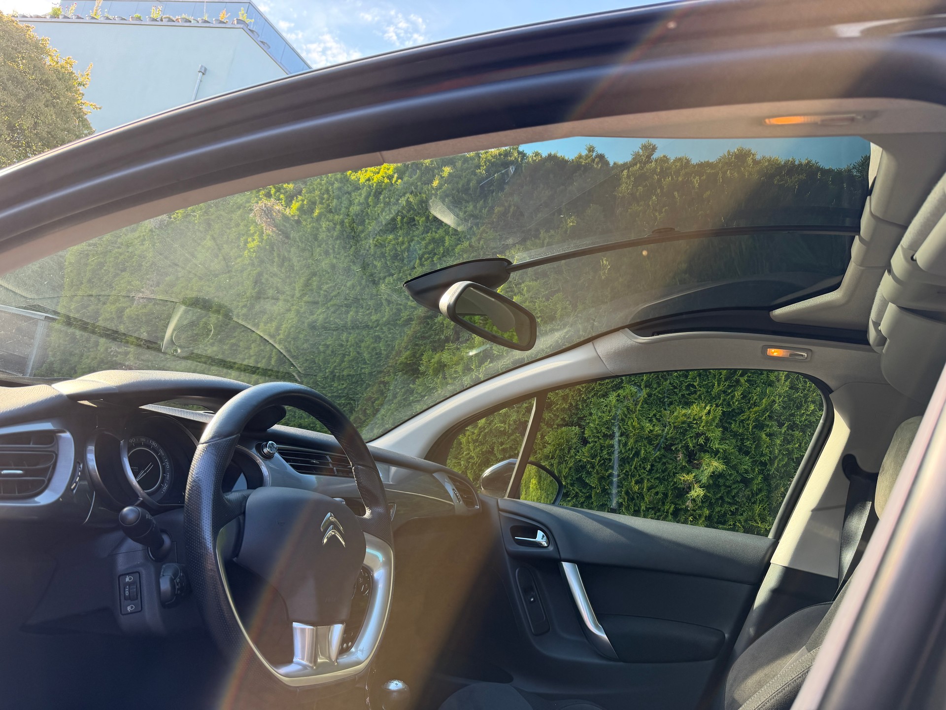 CITROEN C3 1.6i 16V Exclusive-image-13