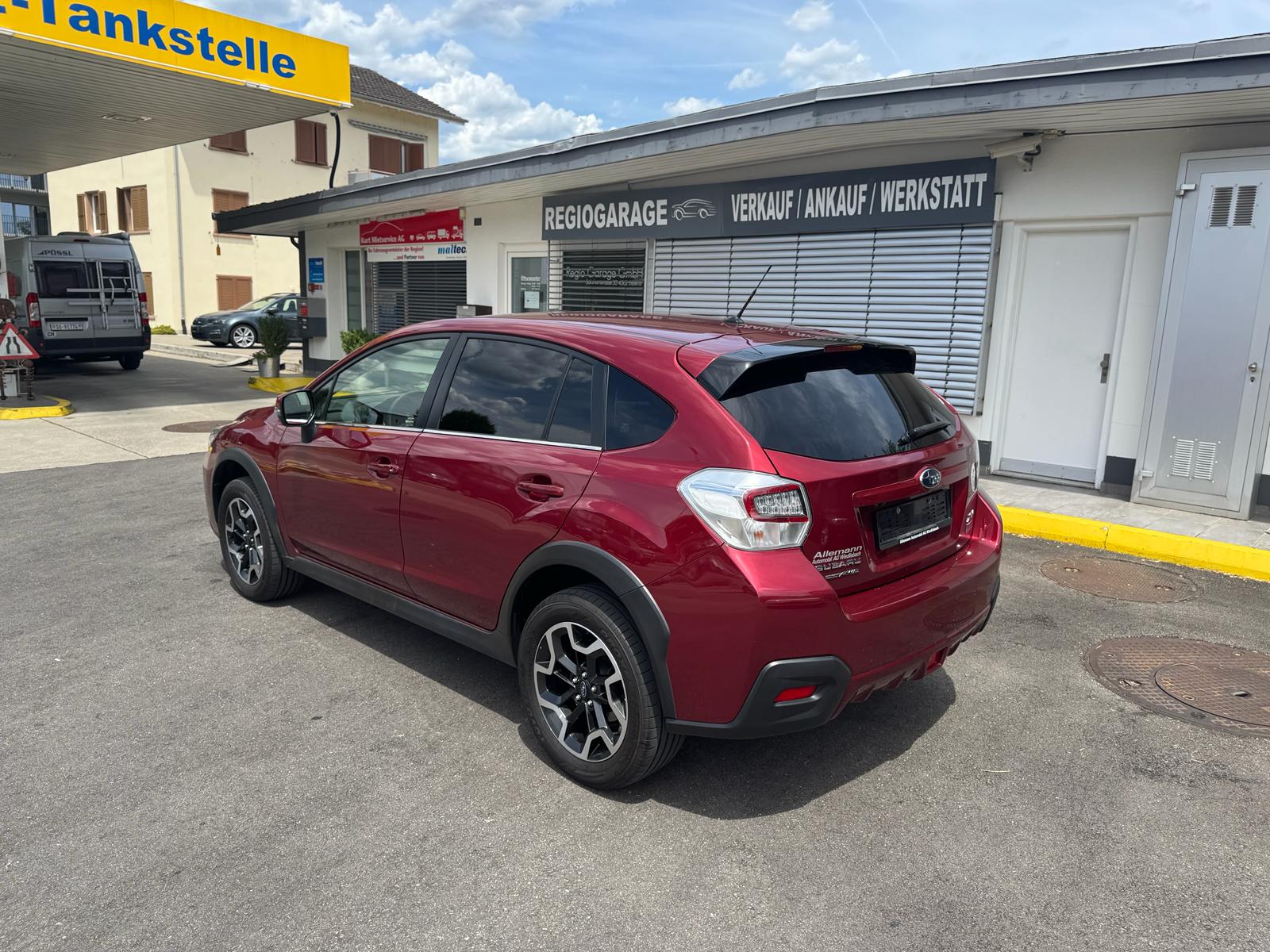 SUBARU XV 2.0D Swiss Three AWD-image-4