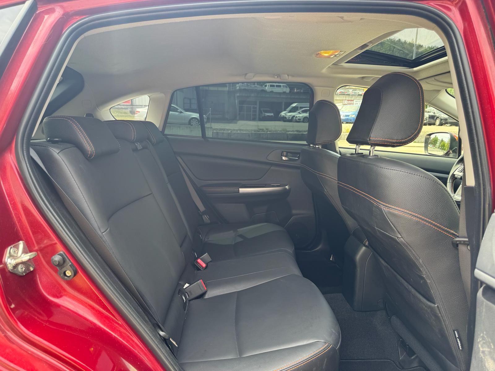 SUBARU XV 2.0D Swiss Three AWD-image-12