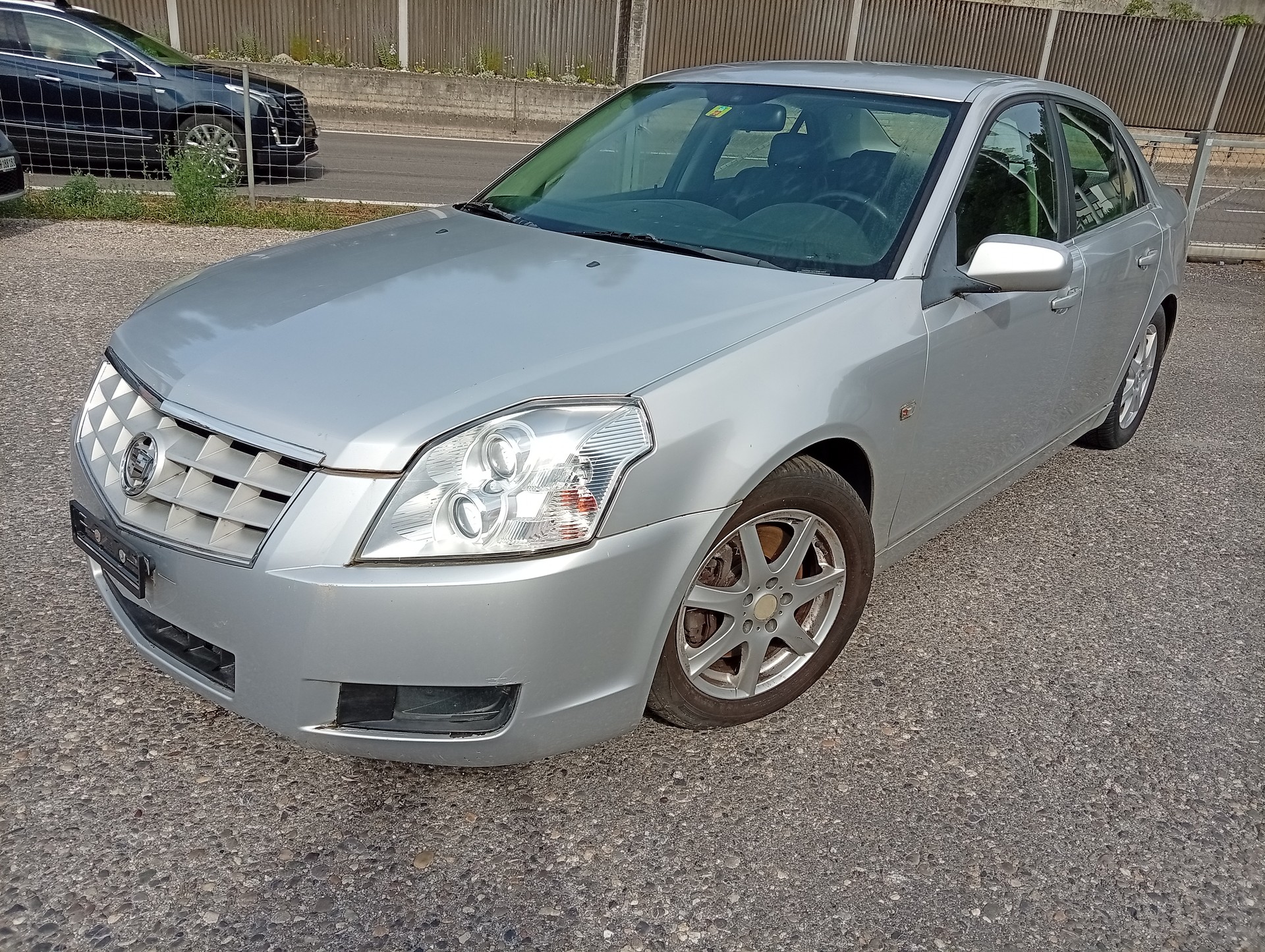 CADILLAC BLS Sedan 2.8T V6 Sport Automatic-image-0