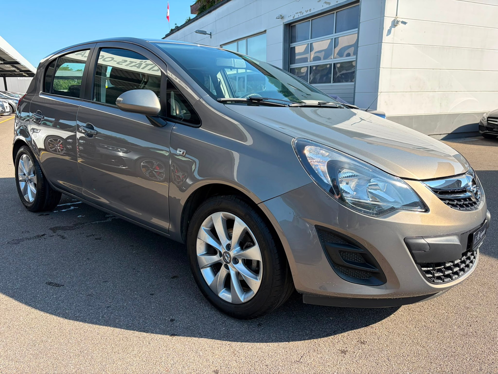 OPEL Corsa 1.4 TP Drive-image-2