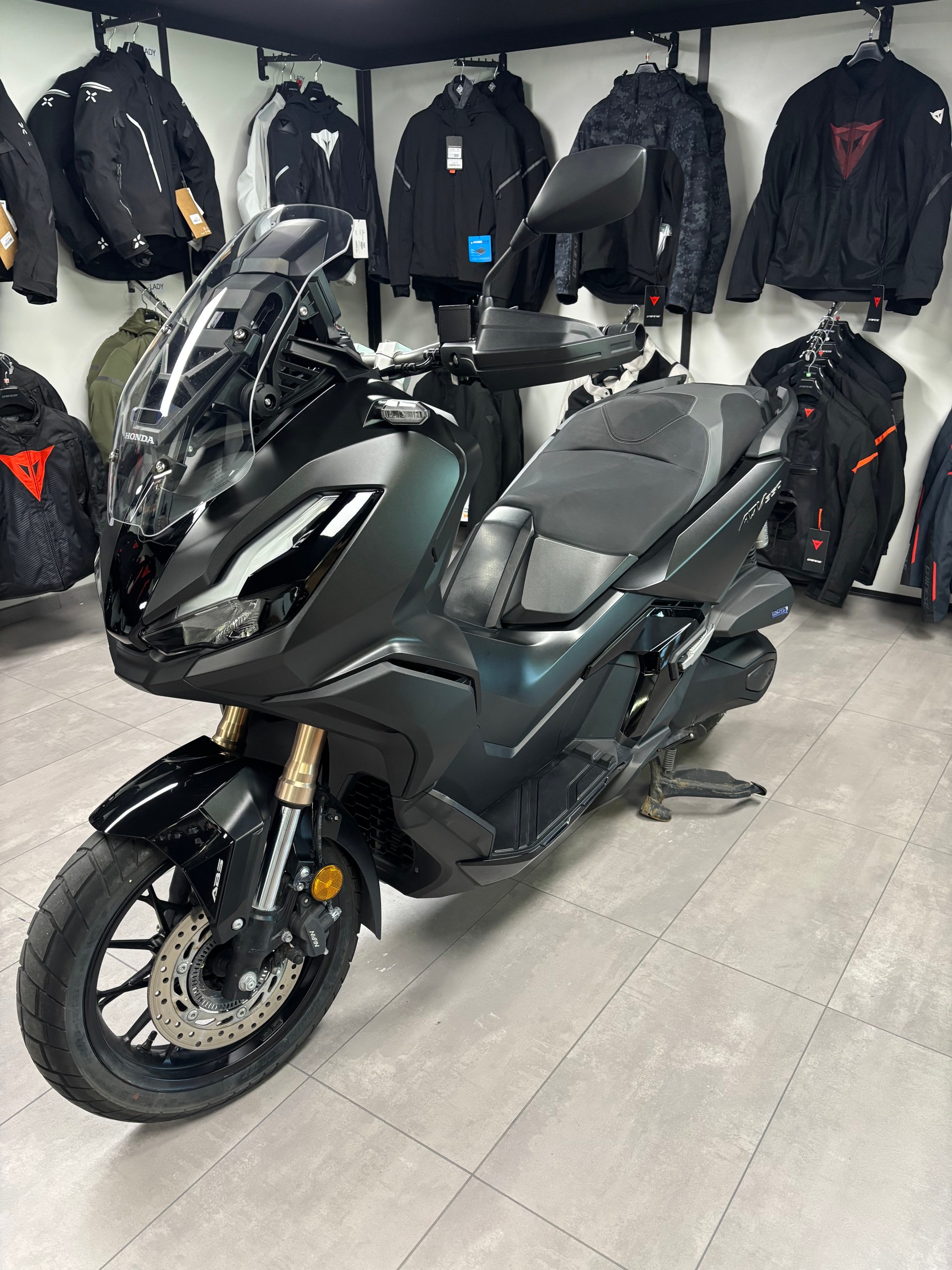 HONDA ADV 350-image-3