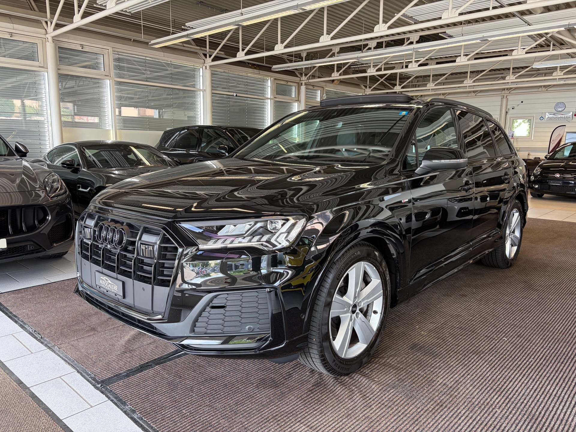 AUDI Q7 50 TDI quattro S Line | CH | Garantie & Free Service | AHK | HeadUp | Pano | 22" | NP: 135K |-image-8