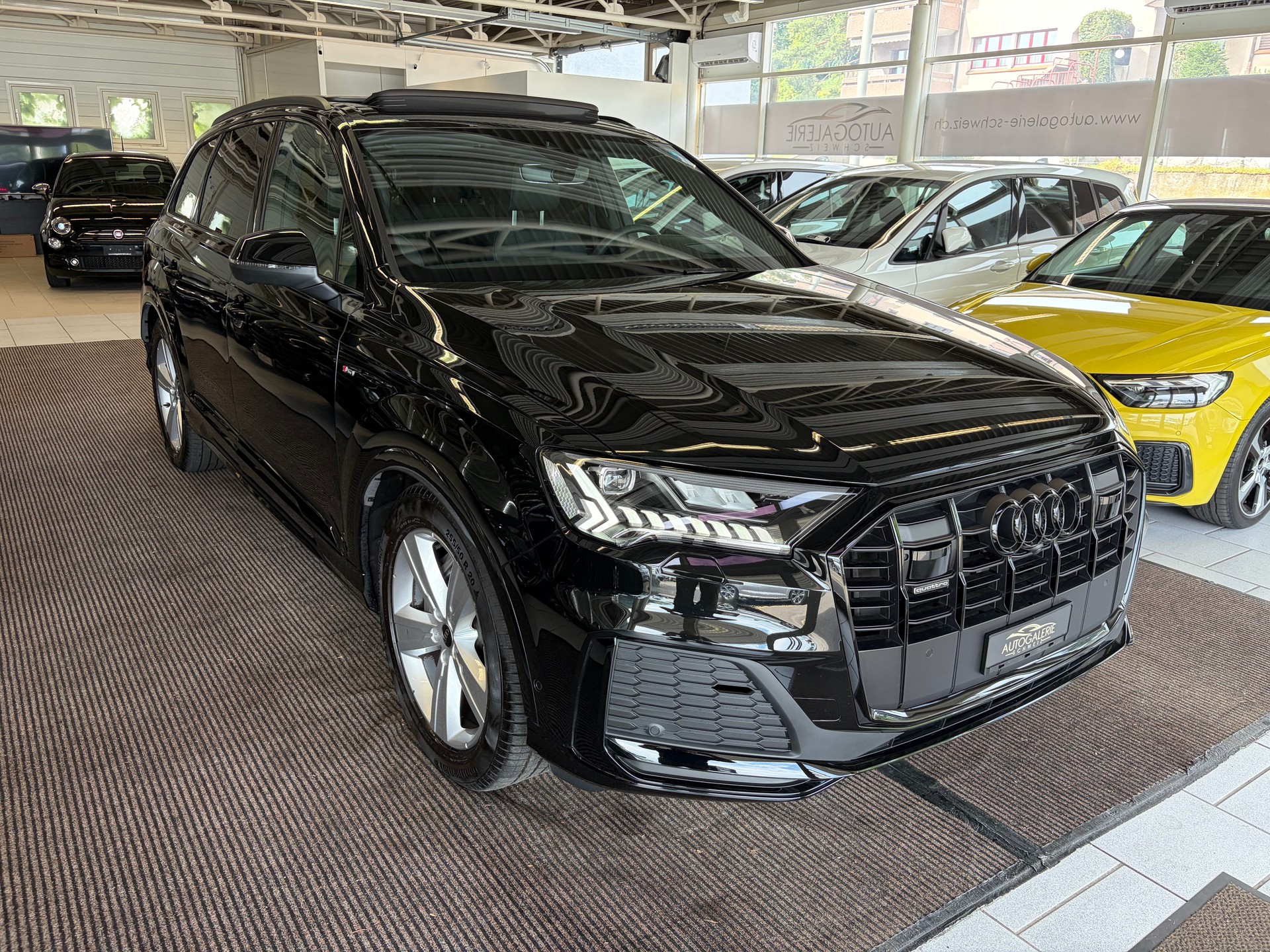 AUDI Q7 50 TDI quattro S Line | CH | Garantie & Free Service | AHK | HeadUp | Pano | 22" | NP: 135K |-image-35
