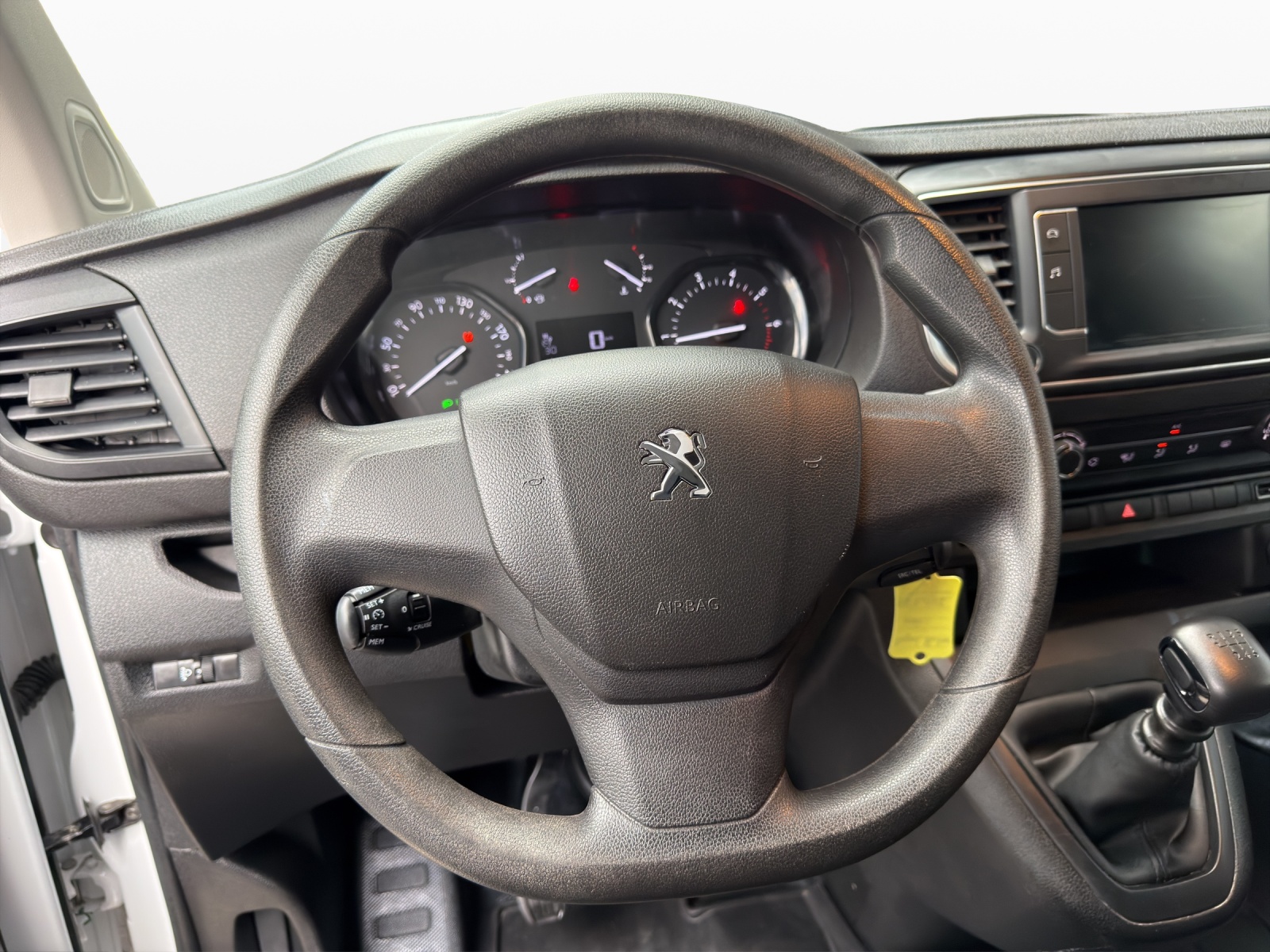 PEUGEOT Expert 1.5 BlueHDi 100 S&S Standard-image-10