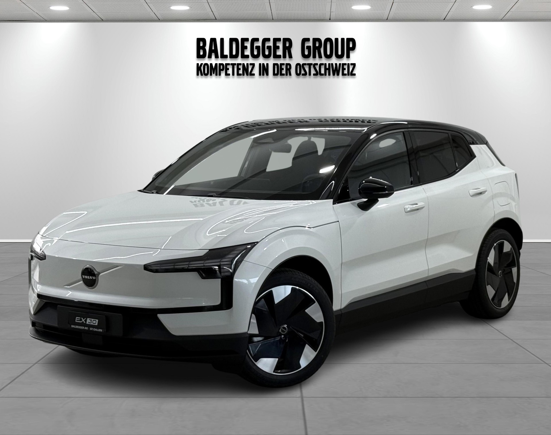 VOLVO EX 30 E60 Twin Plus Performance-image-0