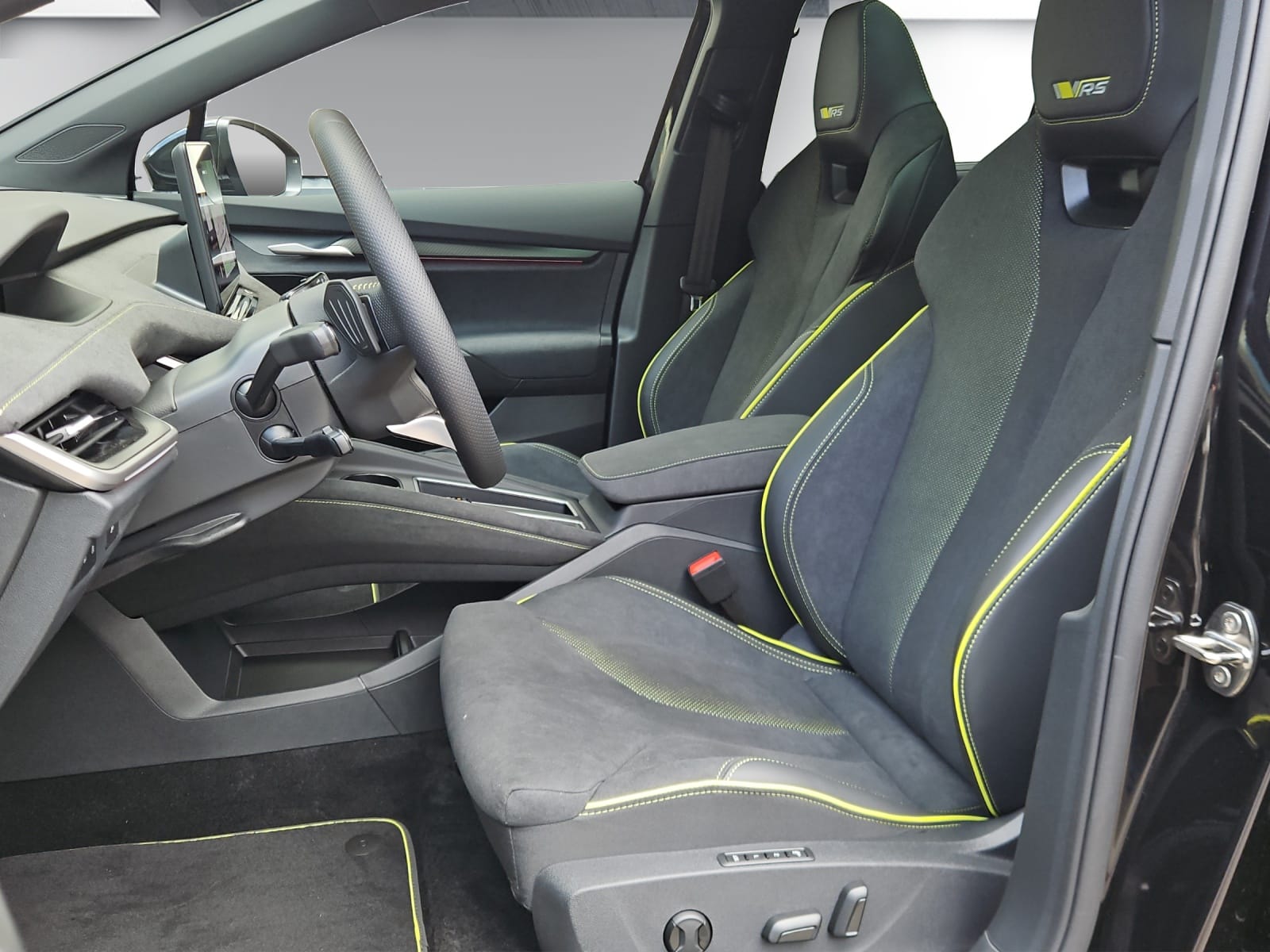 SKODA Skoda Enyaq RS 85x-image-10