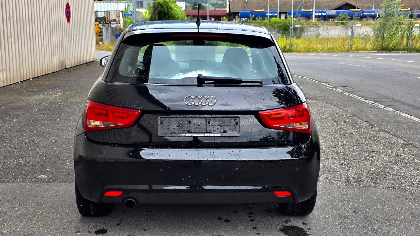AUDI A1 Sportback 1.2 TFSI Ambition-image-4