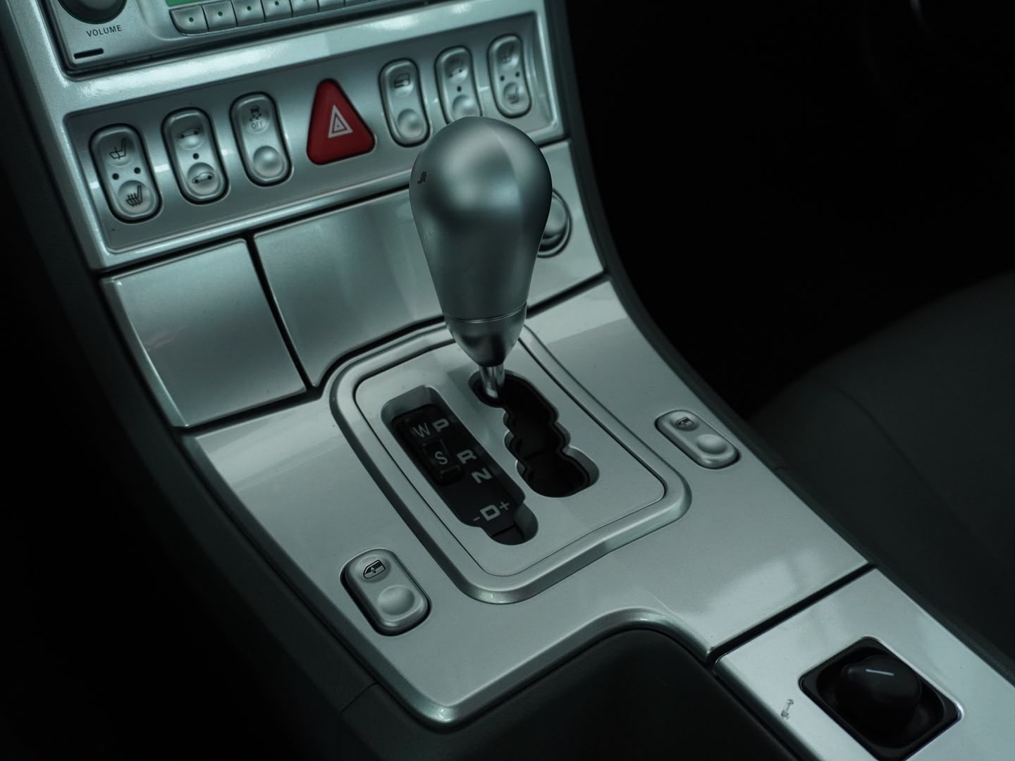 CHRYSLER Crossfire 3.2 V6 (Limited)-image-4