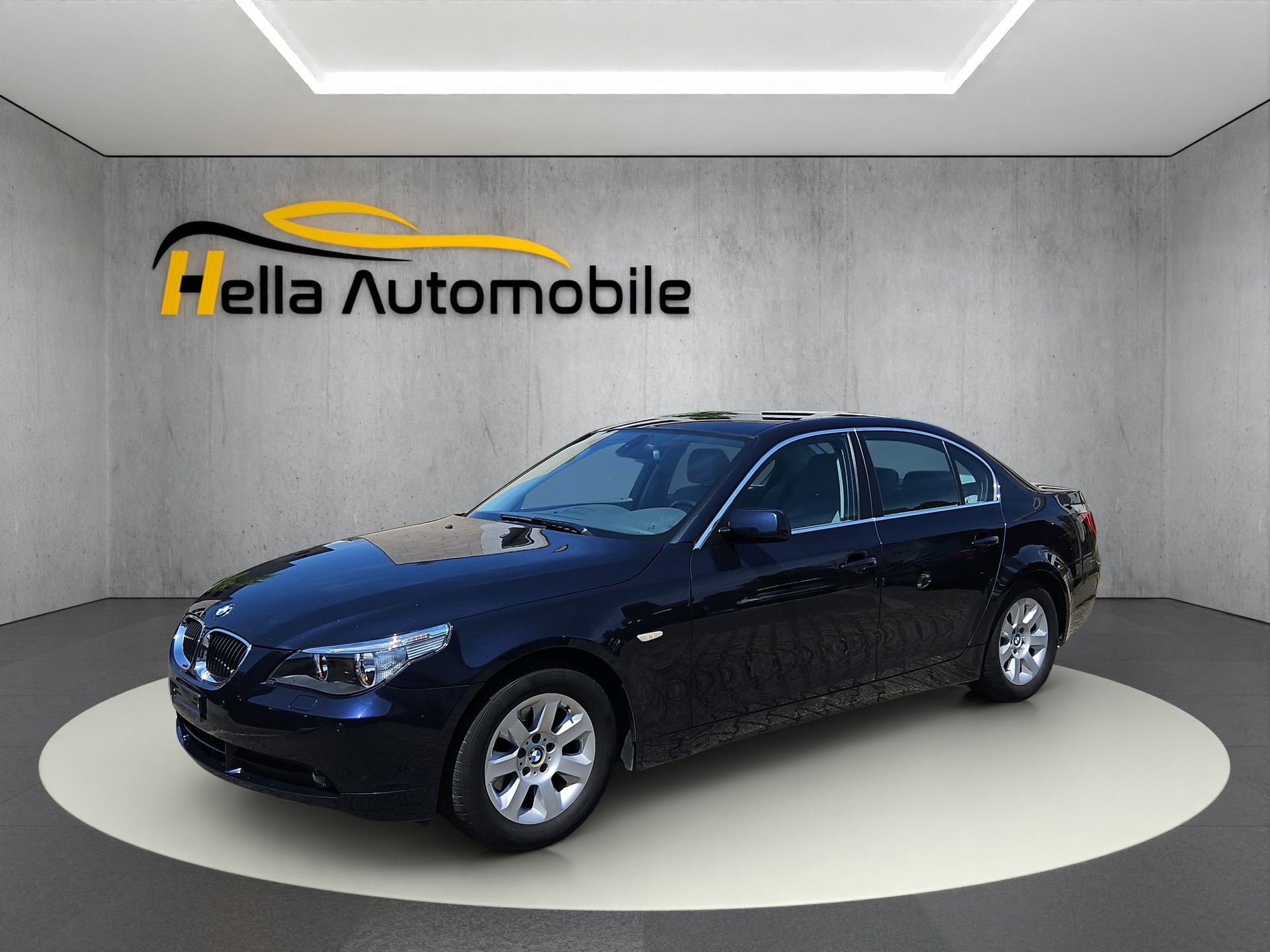 BMW 523i