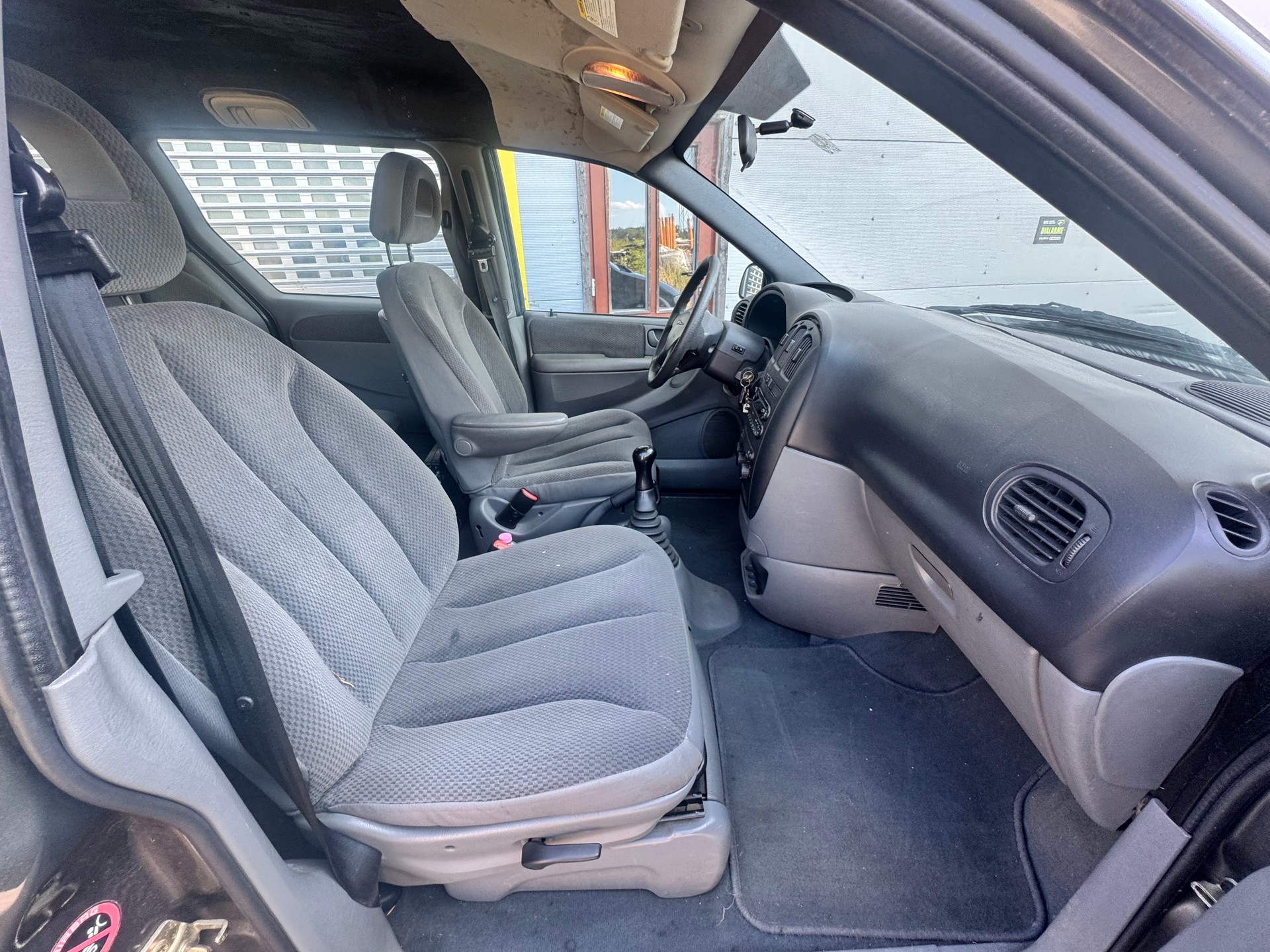 CHRYSLER Grand Voyager 2.5 CRD SE-image-10